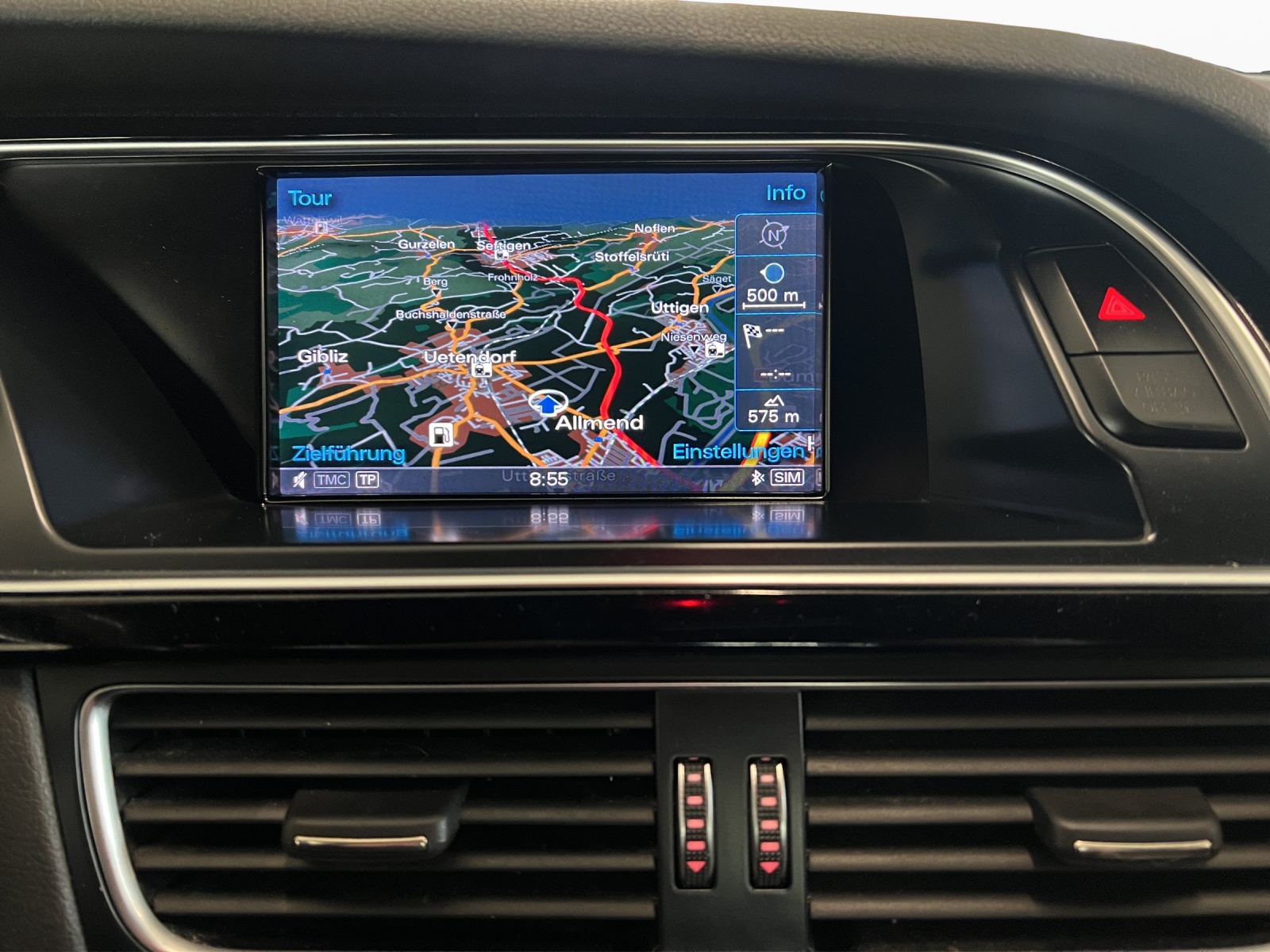 AUDI A4 Avant 2.0 TDI quattro S-tronic-image-12