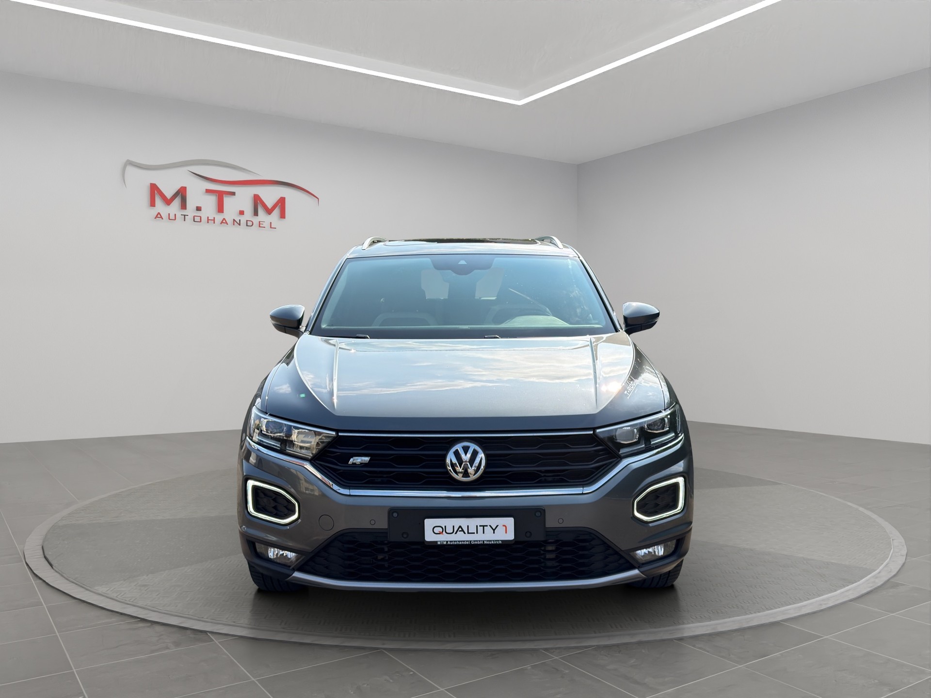 VW T-Roc 2.0 TSI Sport DSG 4Motion-showroom-element-3