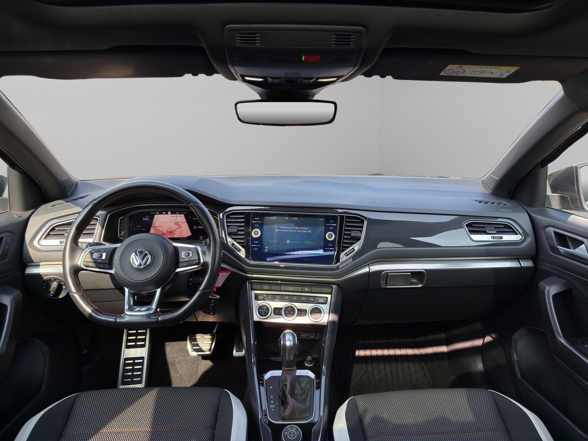 VW T-Roc 2.0 TSI Sport DSG 4Motion-image-13