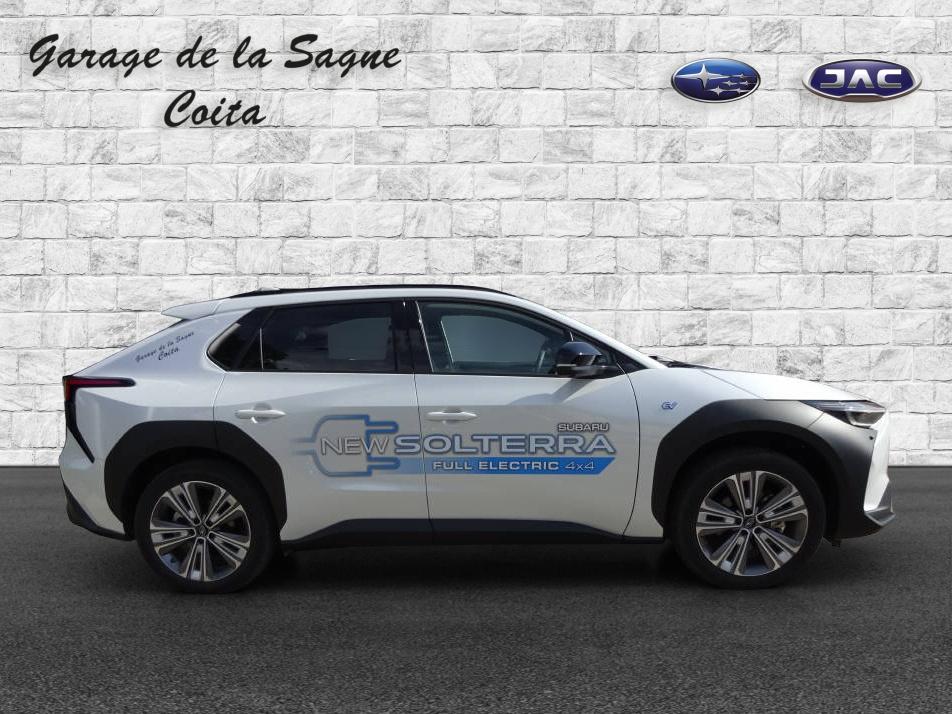 SUBARU Solterra eV Luxury AWD-image-7