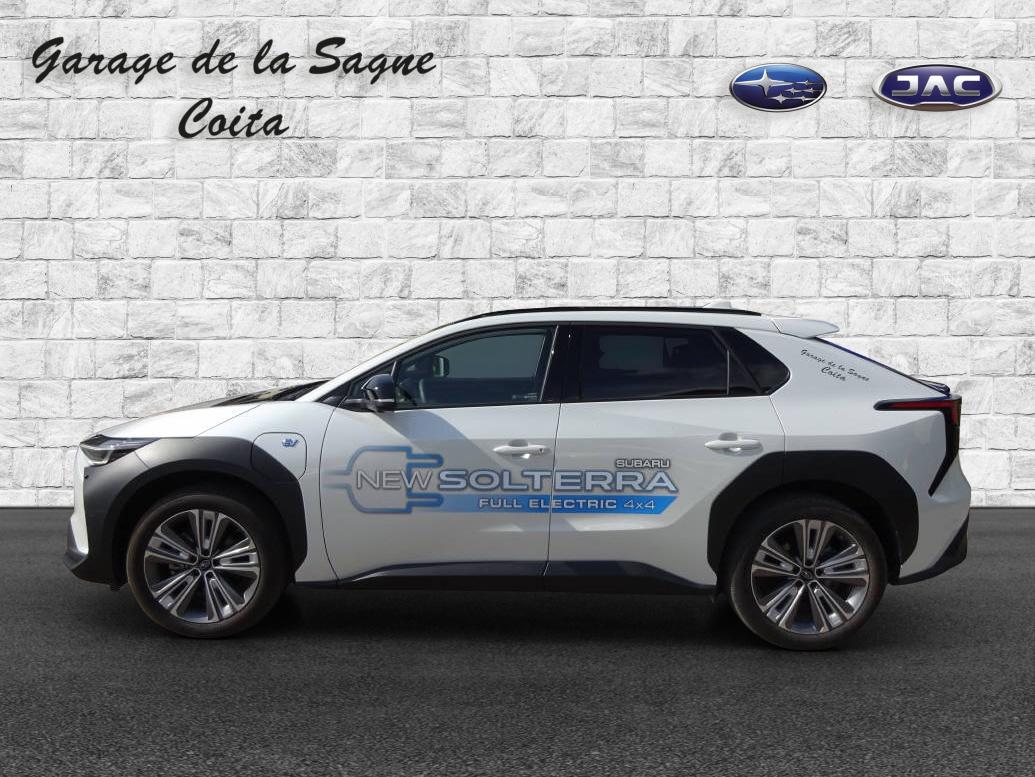 SUBARU Solterra eV Luxury AWD-image-3