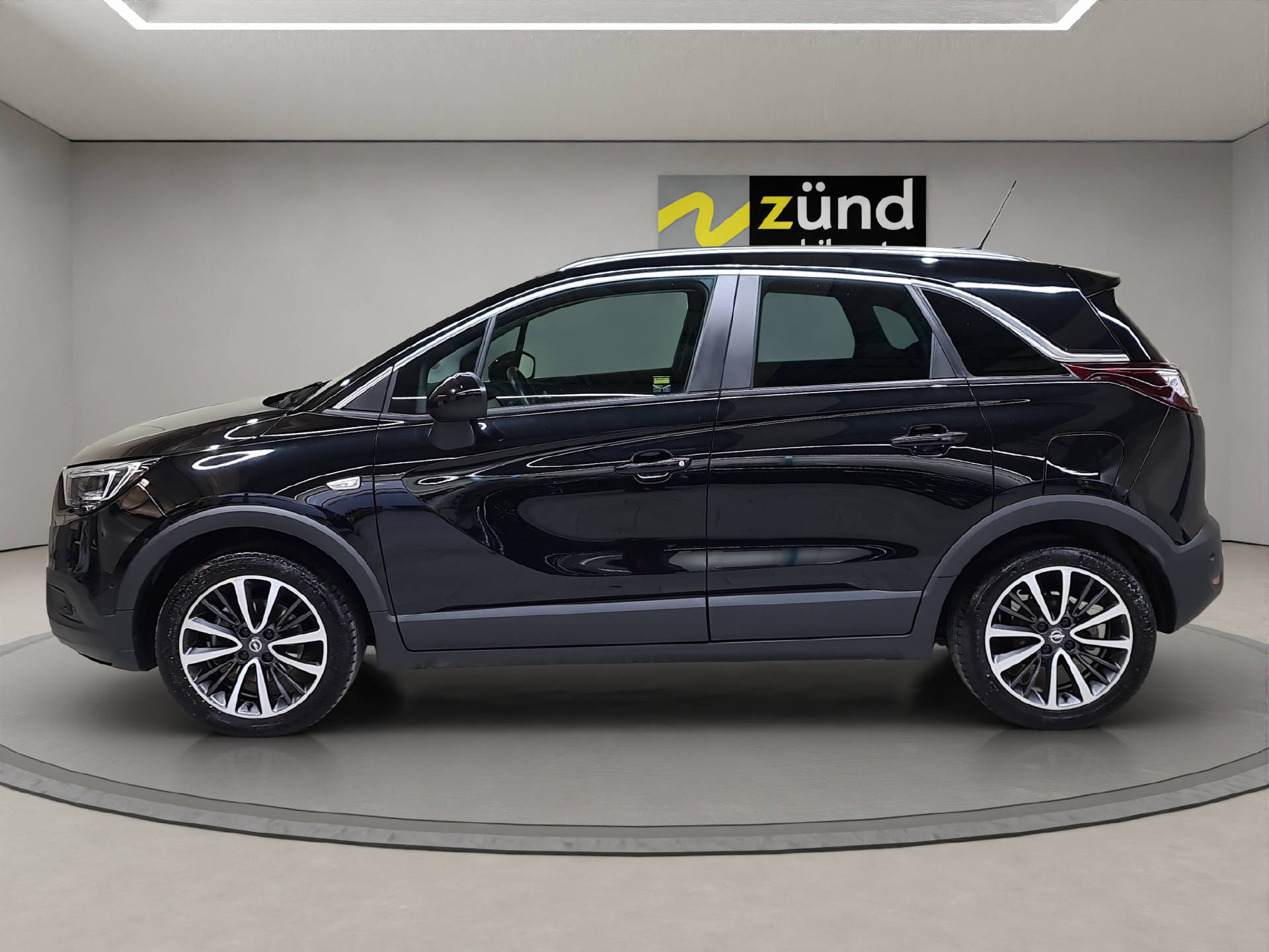 OPEL Crossland X 1.2 T 130 Ultimate S/S-image-1