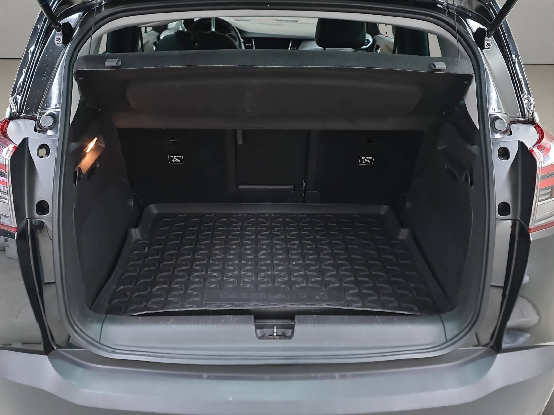 OPEL Crossland X 1.2 T 130 Ultimate S/S-image-11