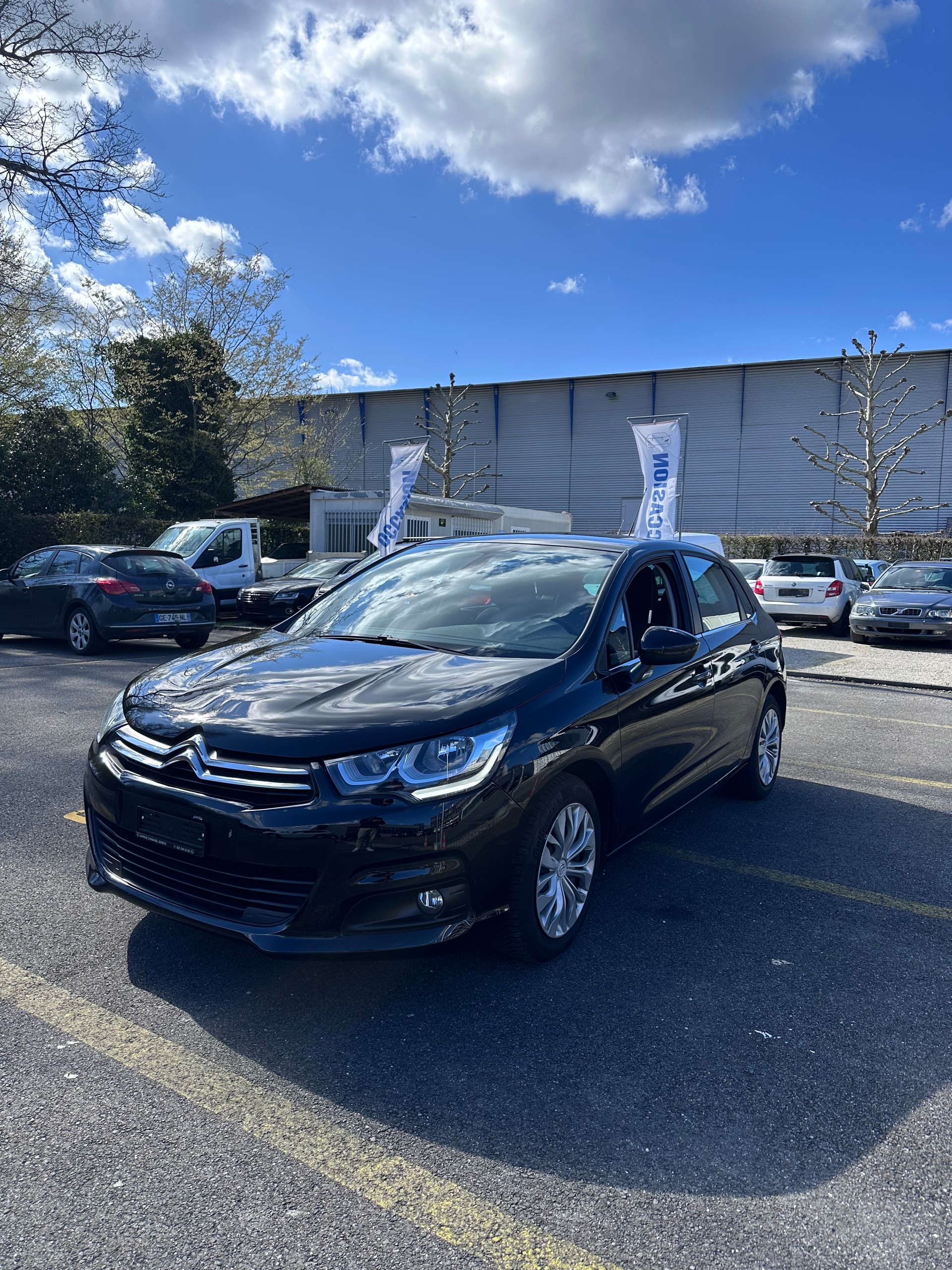 CITROEN C4 1.2 Pure Tech Shine Automatic