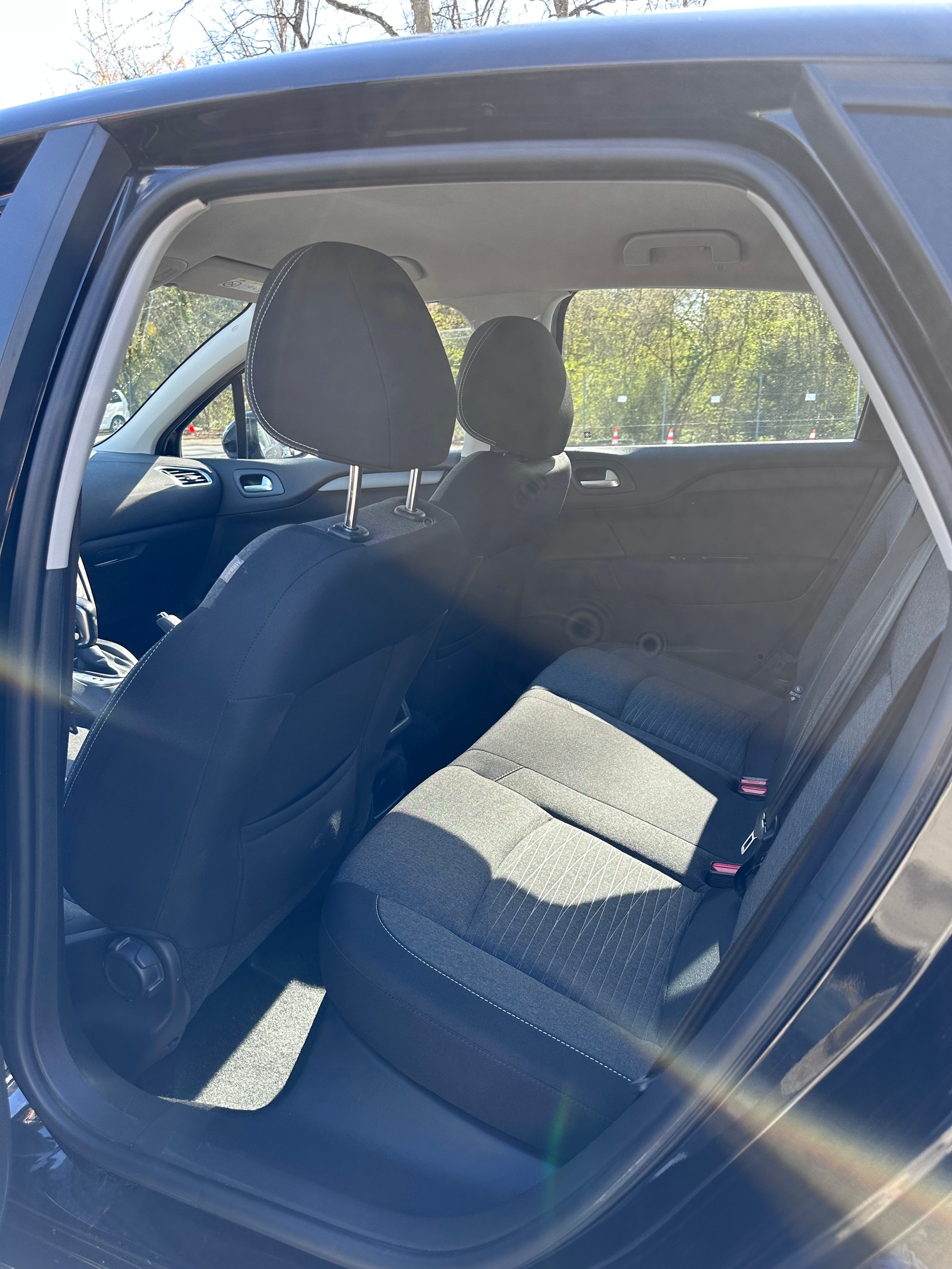CITROEN C4 1.2 Pure Tech Shine Automatic-image-7