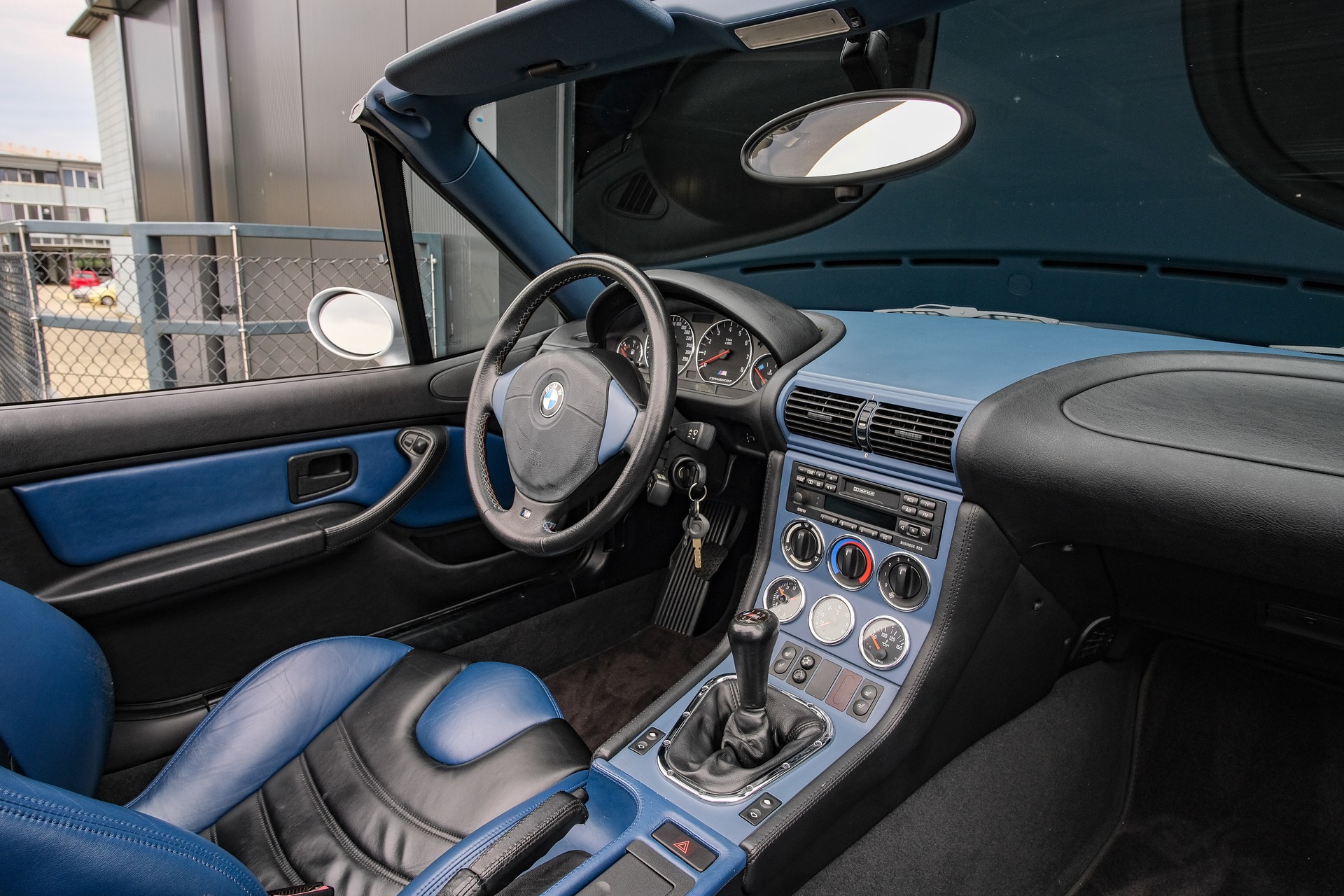 BMW M Roadster-image-12