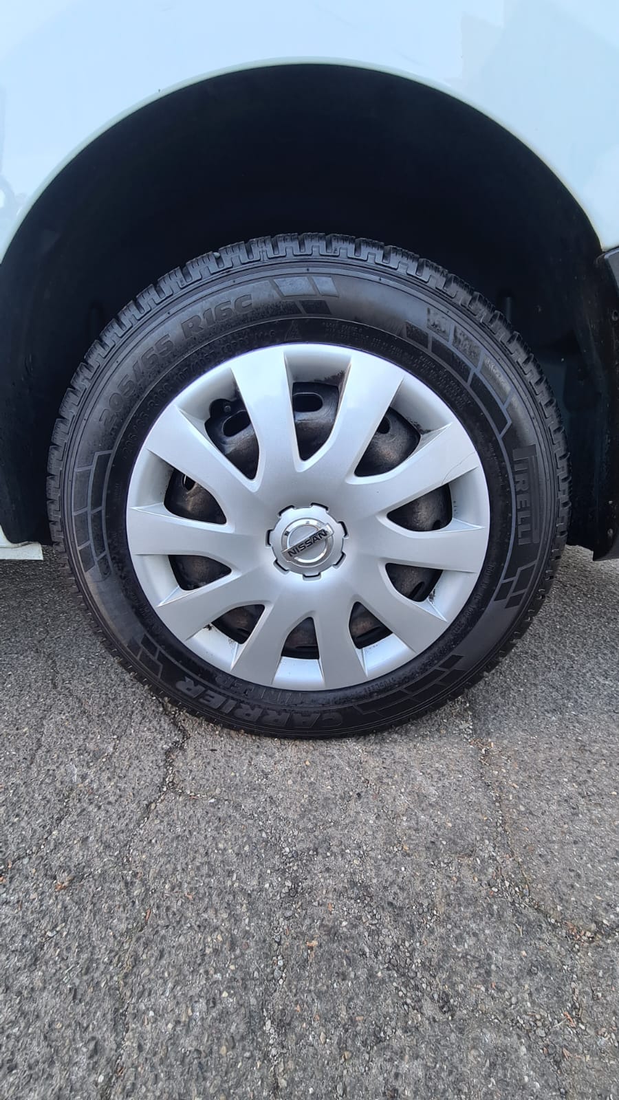 NISSAN NV300 dCi 125 2.9 L1H1 Comfort ** 3-Plätzer ** RF-Kamera ** Anh-Kupplung ** Werkstatt-Einrichtung ** Frisch Ab MFK & Service **-image-13