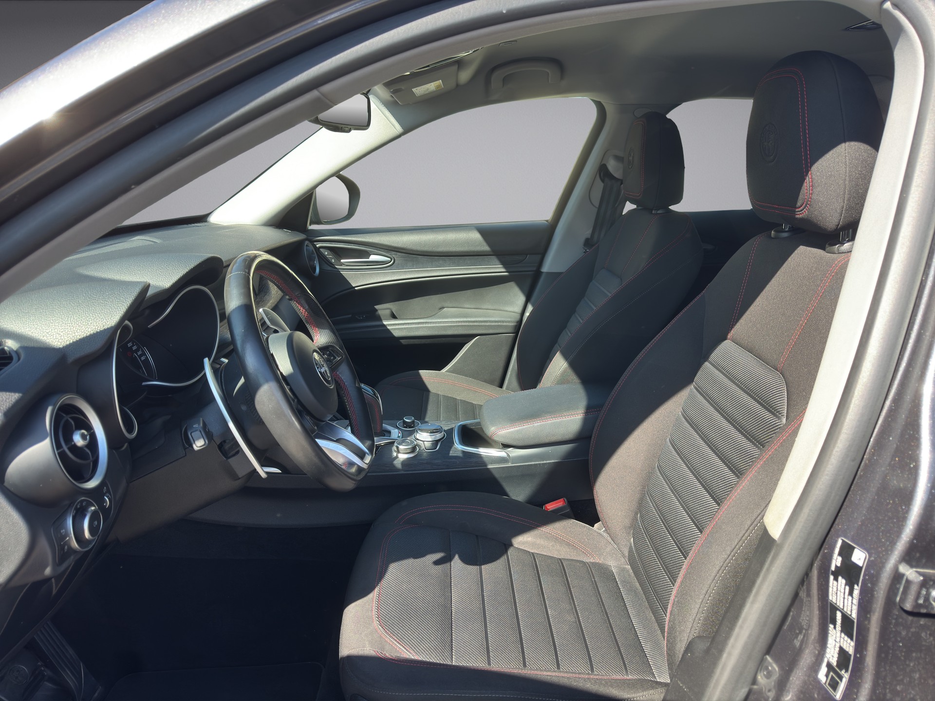 ALFA ROMEO Stelvio 2.0 Q4 Business-image-8
