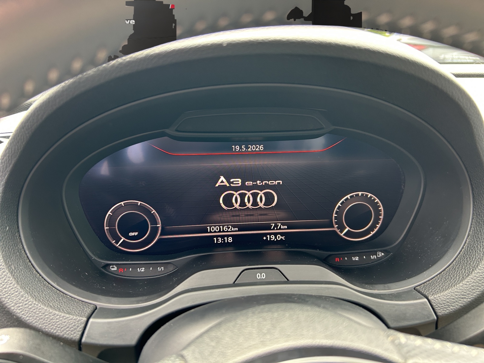 AUDI A3 Sportback 1.4 e-tron Sport S-tronic-image-9