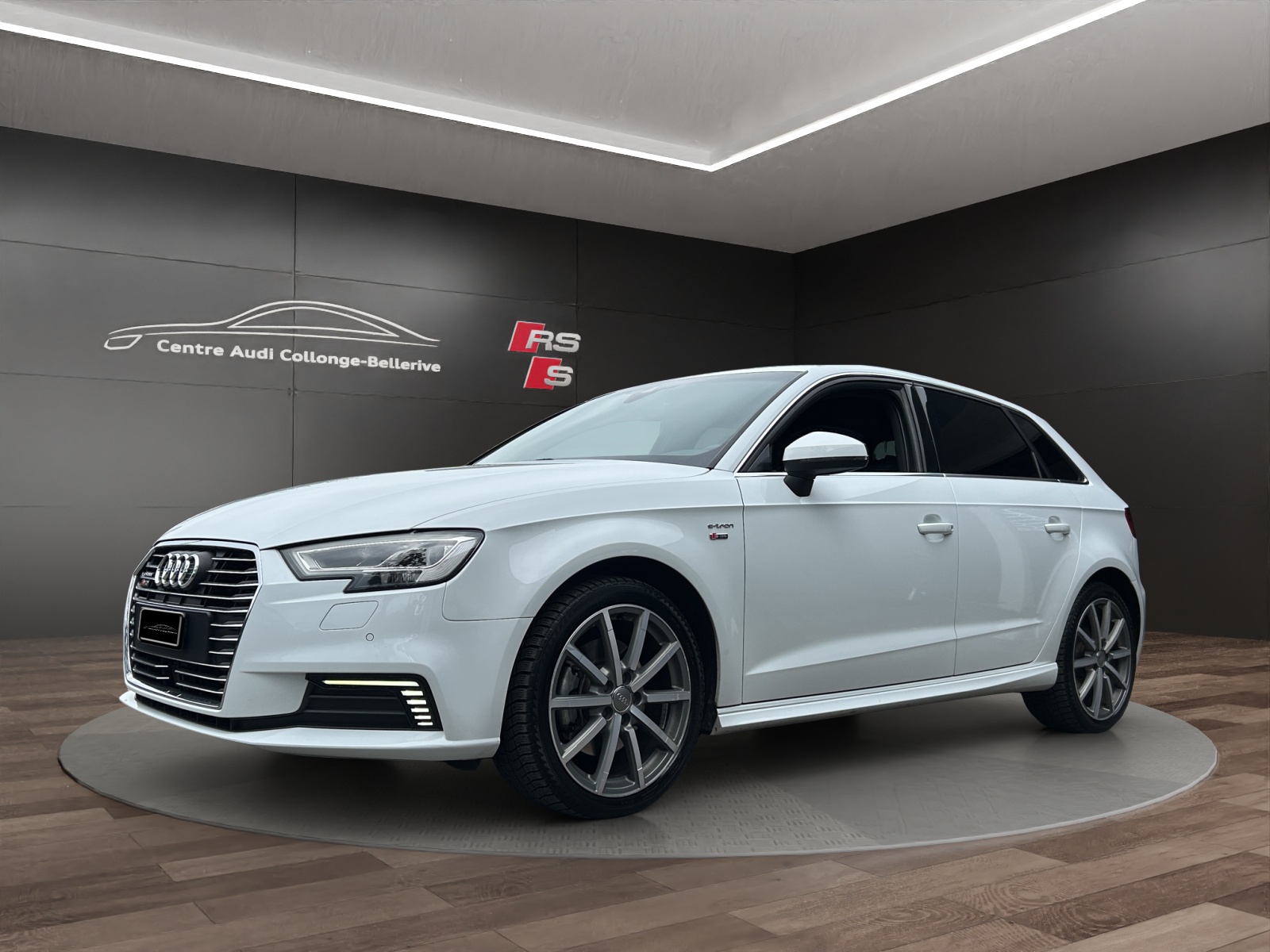AUDI A3 Sportback 1.4 e-tron Sport S-tronic