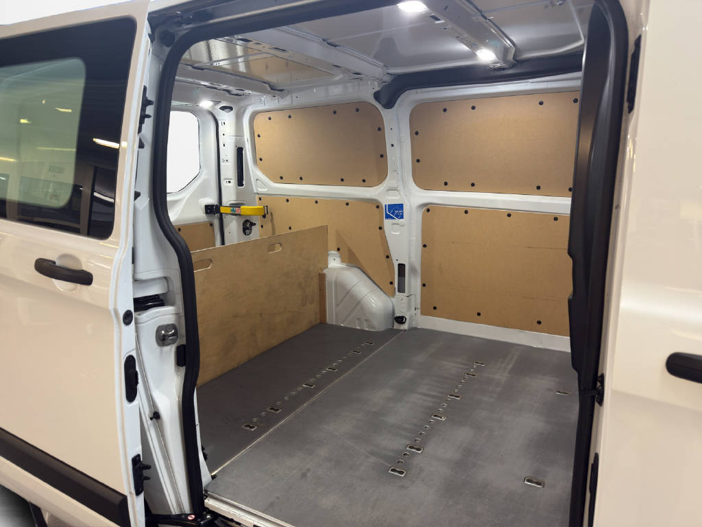 FORD Transit Custom Van 340 L1 1.0 EcoBoost Trend PHEV-image-7