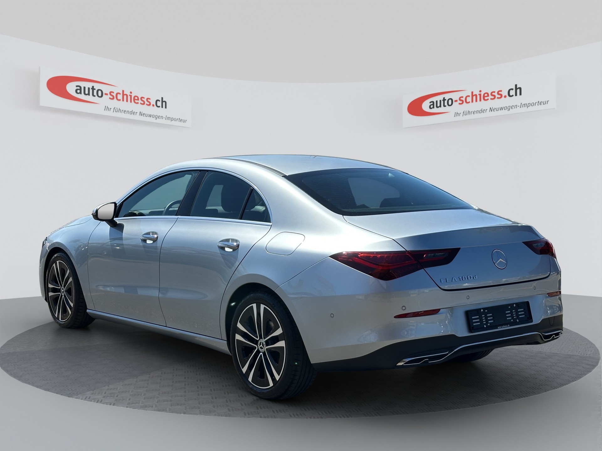 MERCEDES-BENZ CLA 180 d Progressive 8G-DCT-showroom-element-2