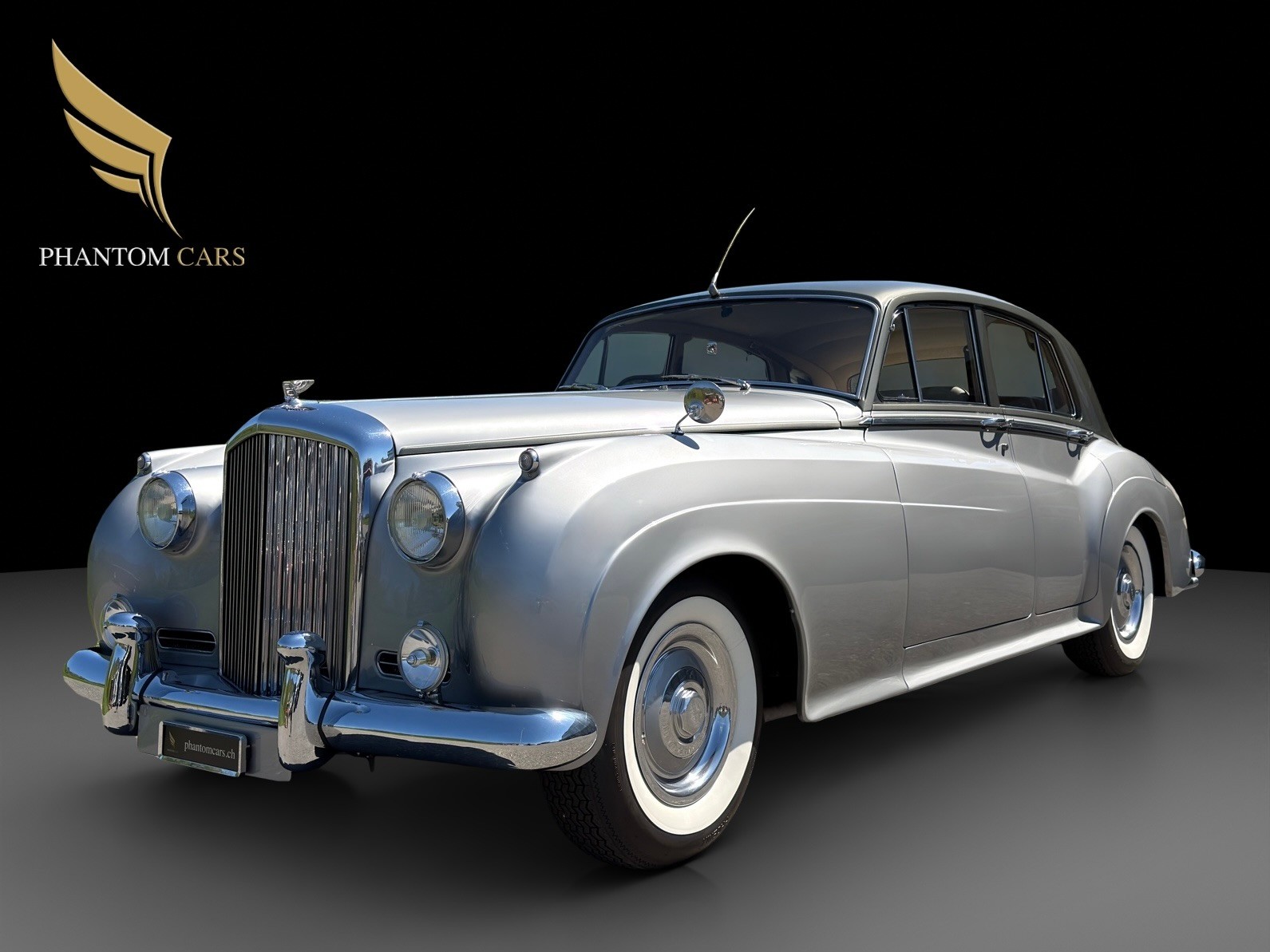 BENTLEY S2 VETERAN-showroom-element-3