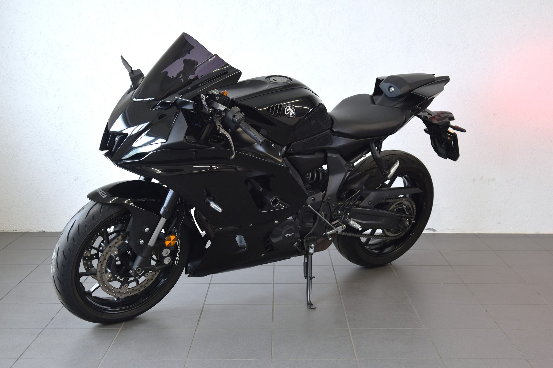 YAMAHA YZF-R7 (35kW)