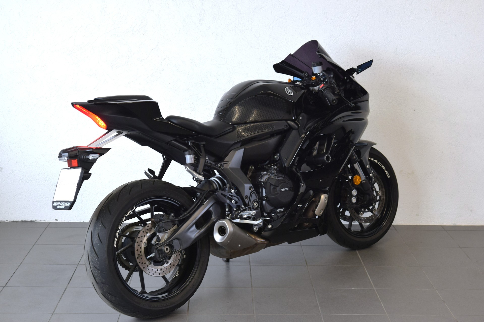 YAMAHA YZF-R7 (35kW)-image-6