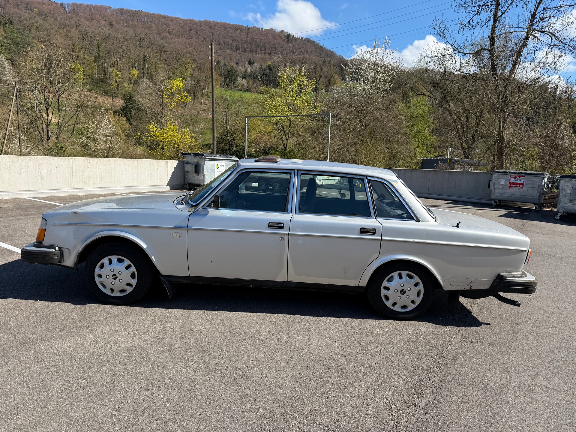 VOLVO 244 GL-image-8