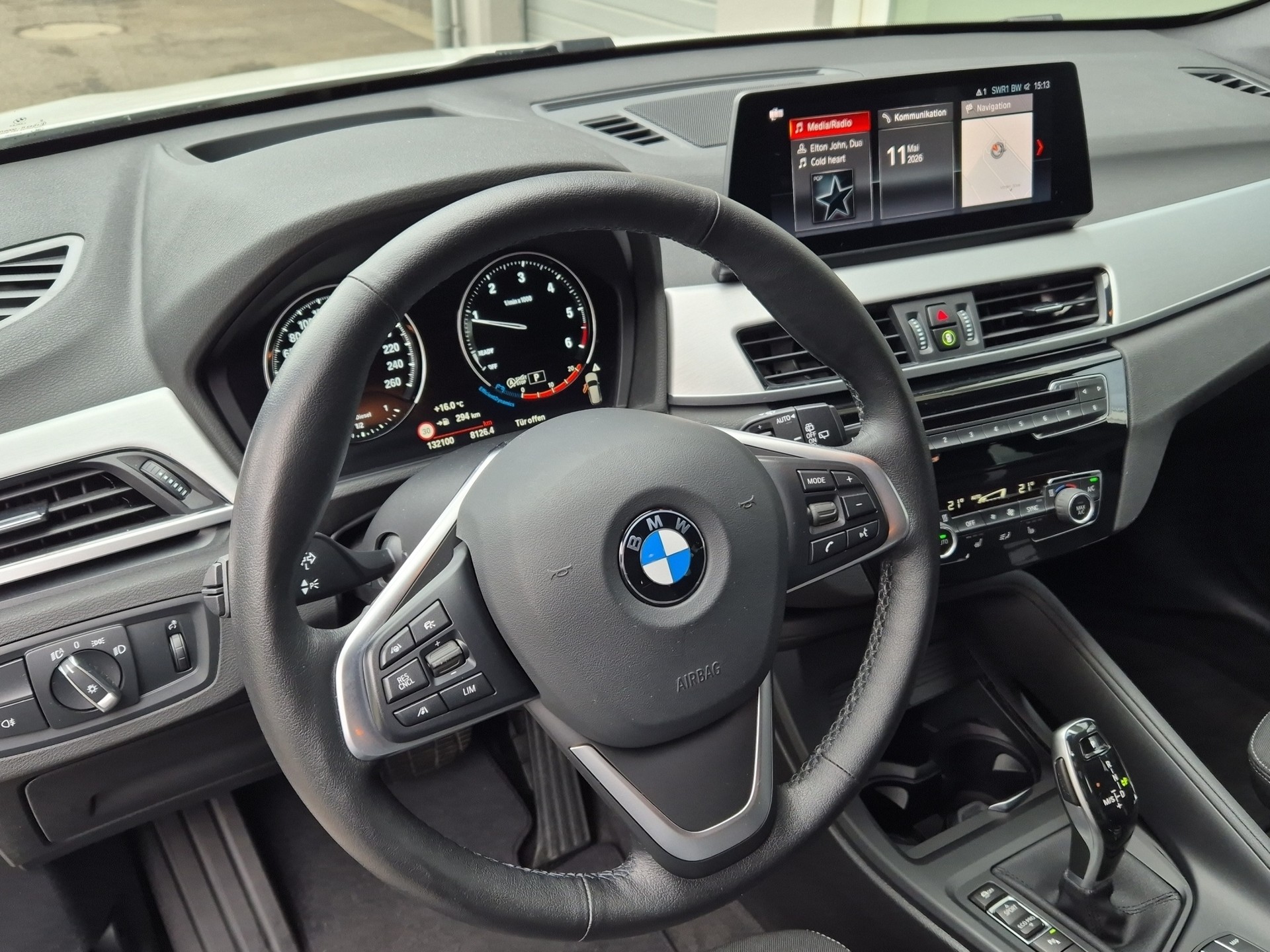 BMW X1 xDrive 20d Sport Line Steptronic-image-10