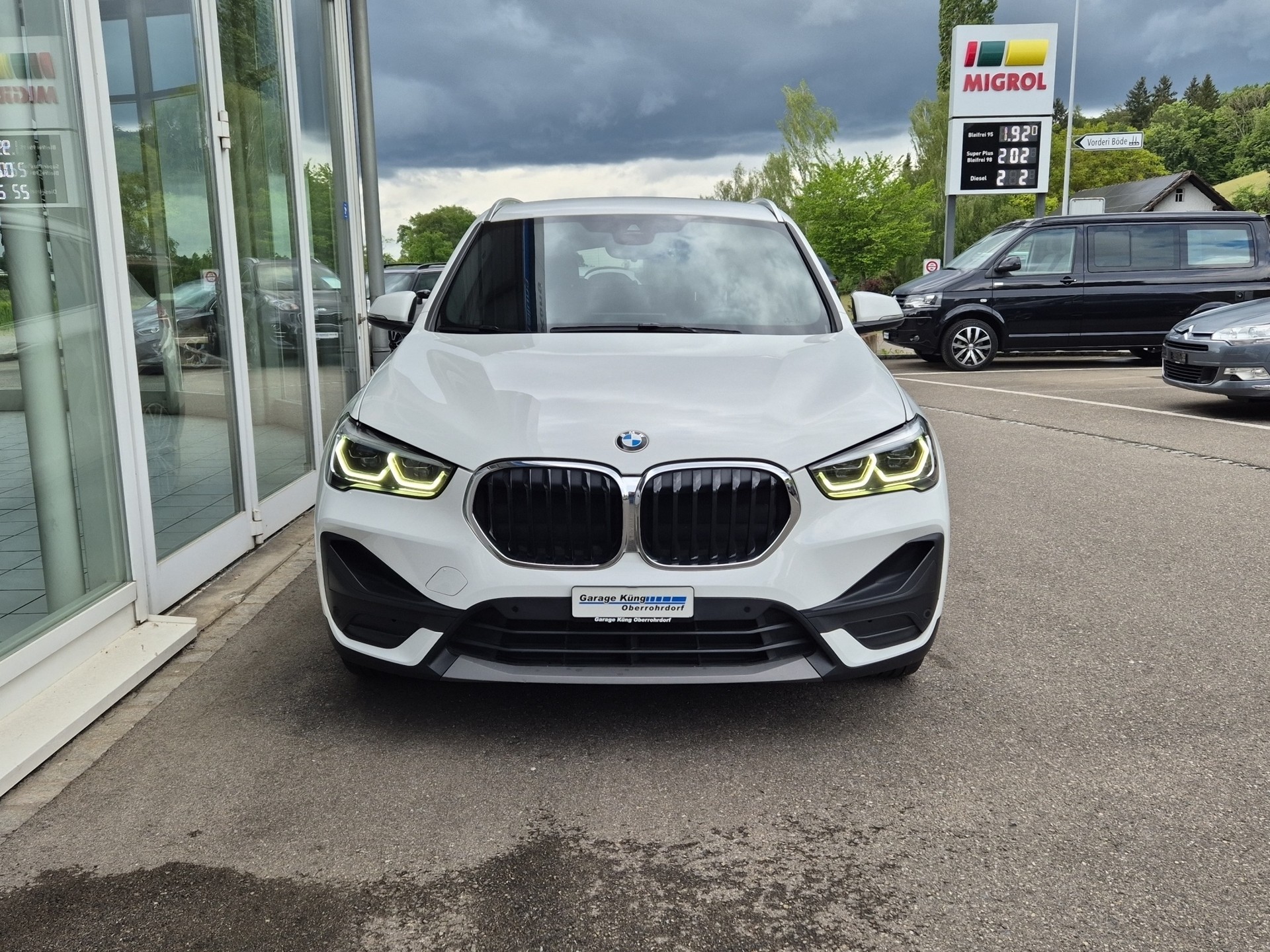 BMW X1 xDrive 20d Sport Line Steptronic-showroom-element-1