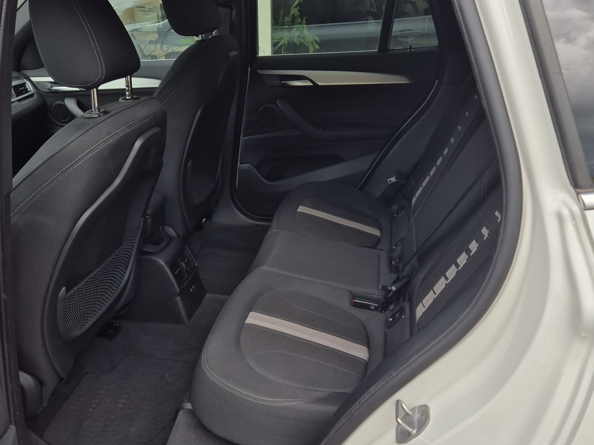 BMW X1 xDrive 20d Sport Line Steptronic-image-17
