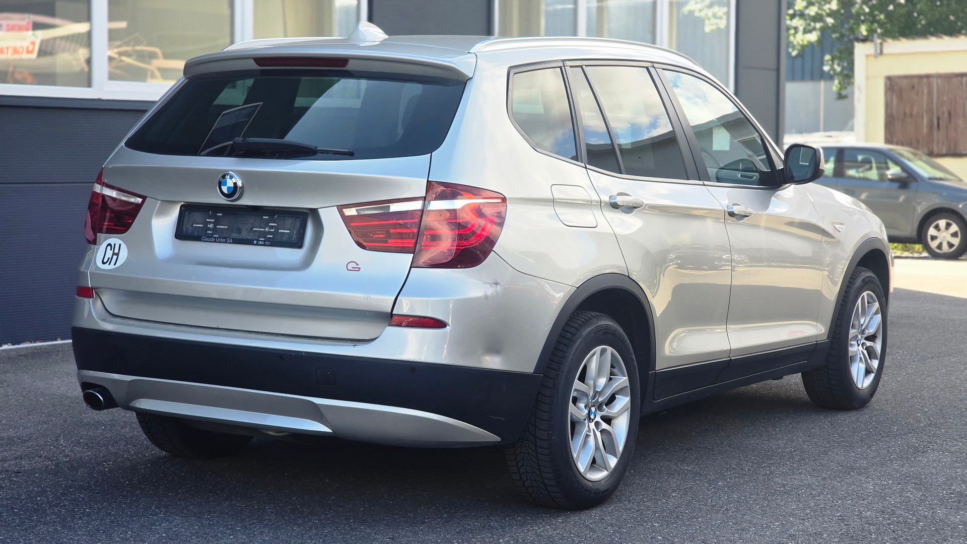BMW X3 xDrive 20d Steptronic-showroom-element-3