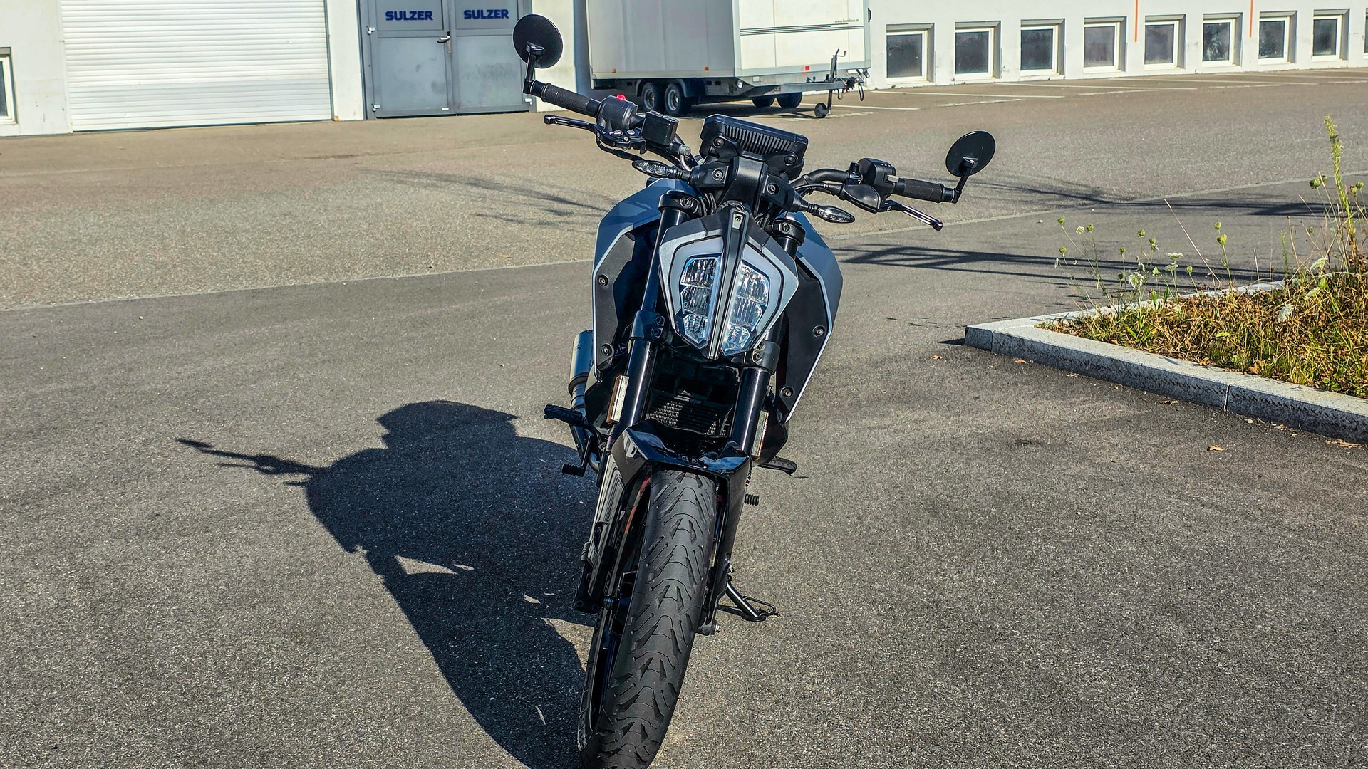 KTM 125 Duke-image-5