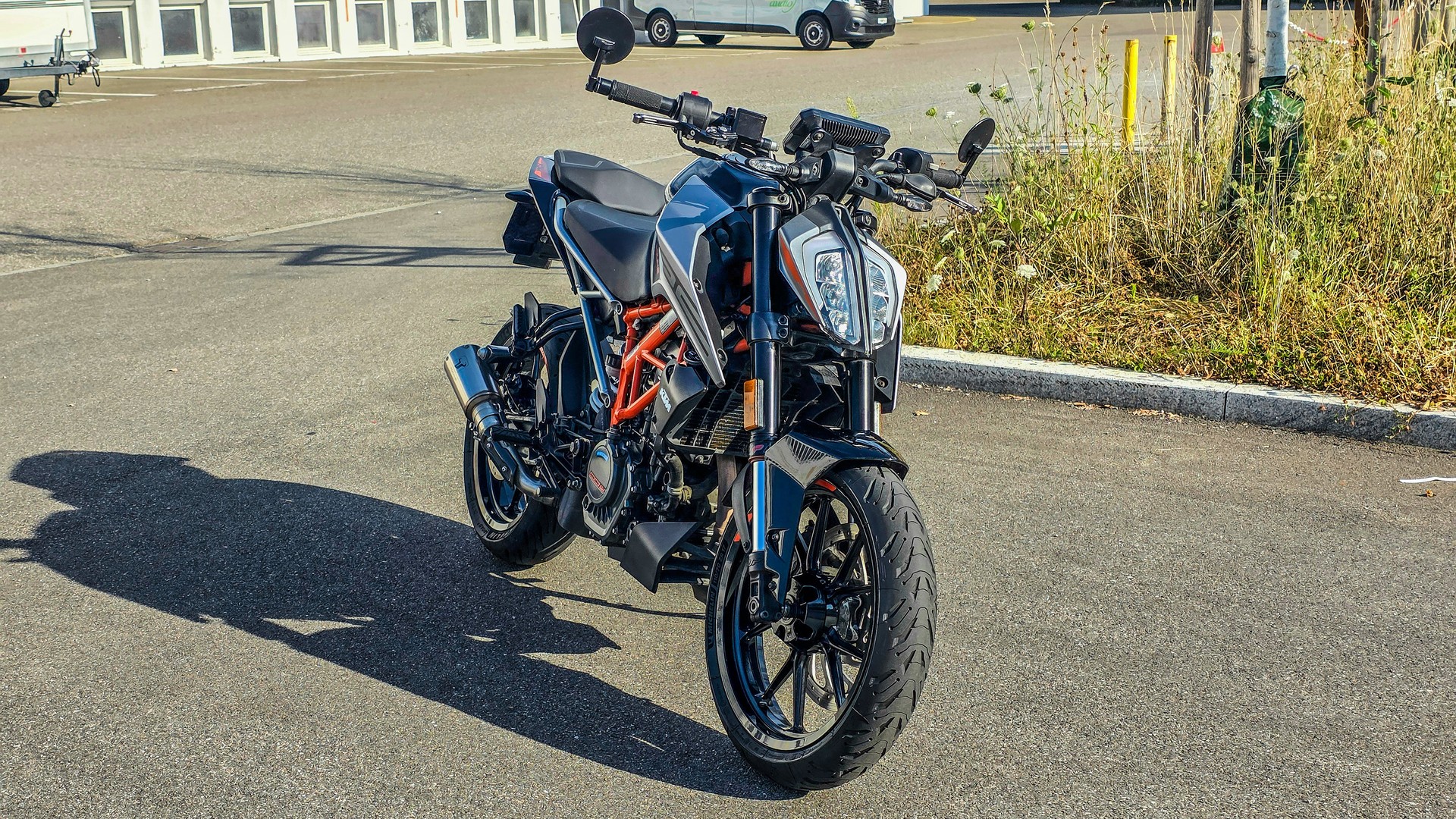 KTM 125 Duke-image-6