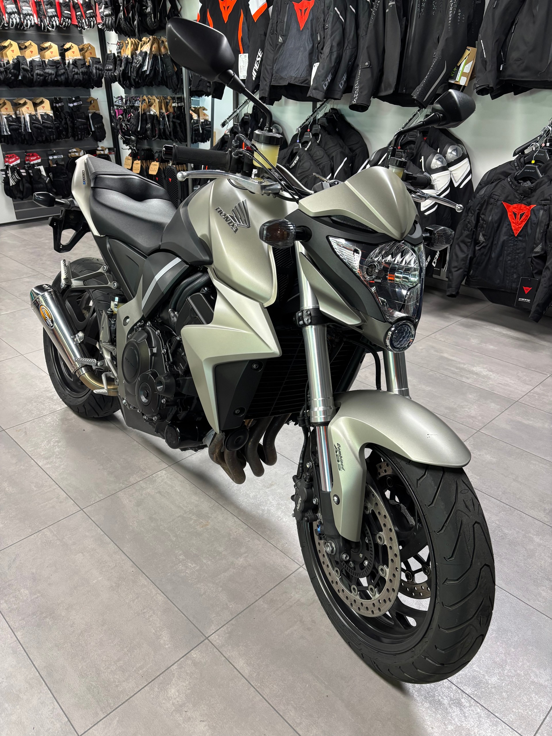 HONDA CB 1000 R ABS-image-2