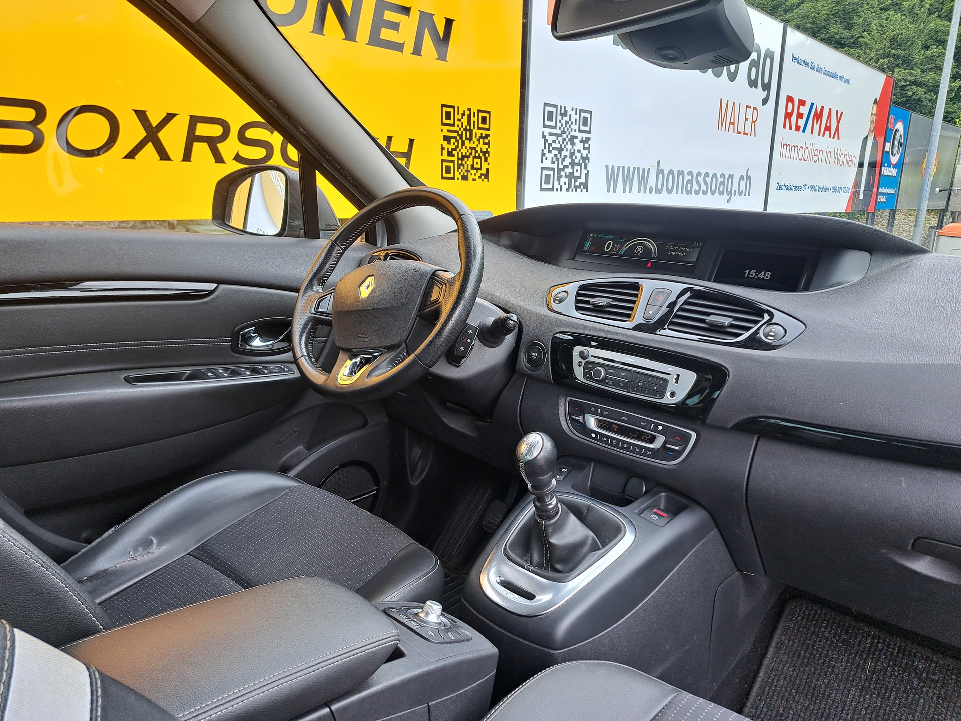 RENAULT Scénic 1.6 dCi Bose Edition-image-2