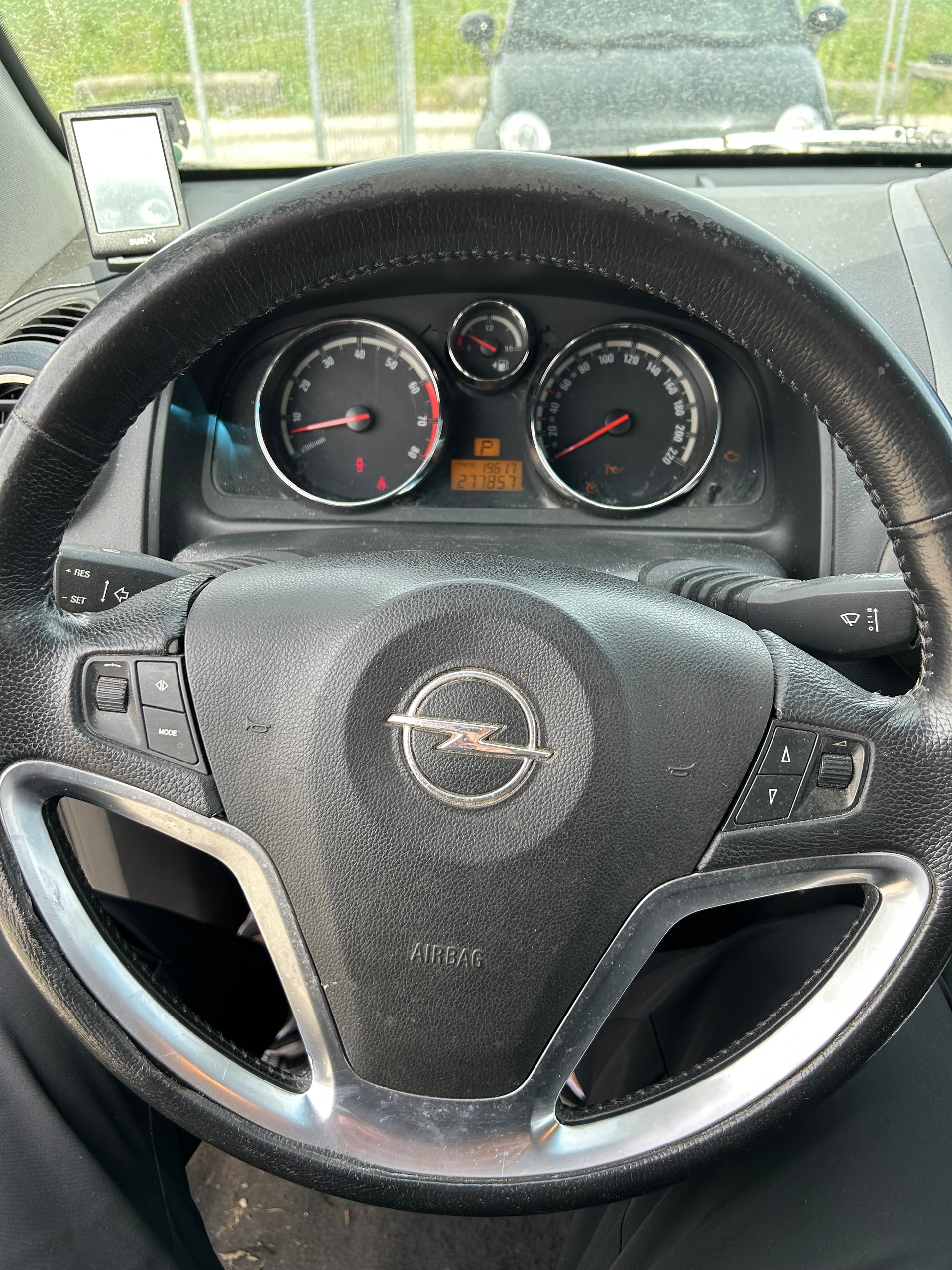 OPEL Antara 3.2 V6 Cosmo 4WD Automatic-image-8