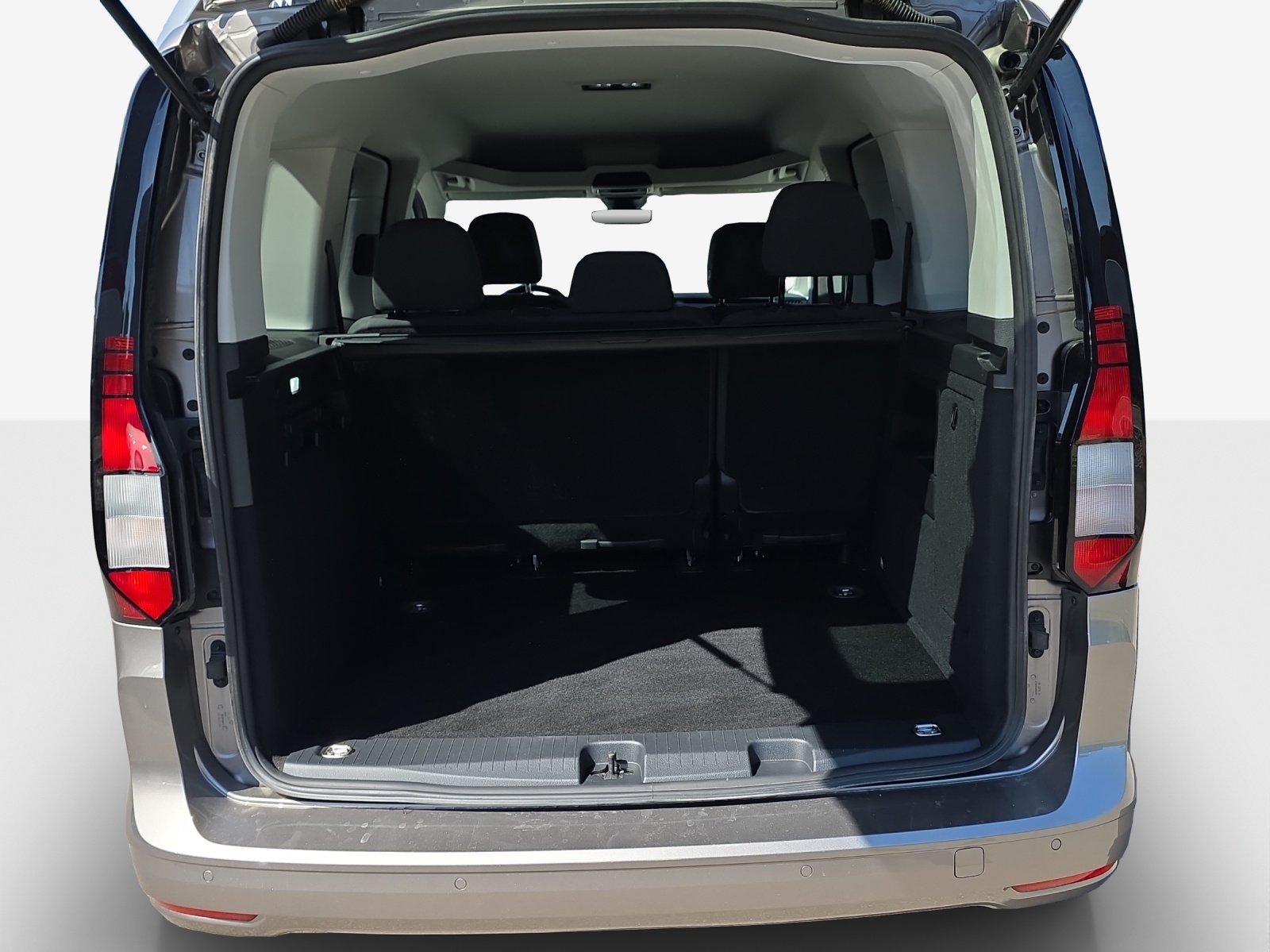 VW Caddy 1.5 TSI Liberty DSG-image-12