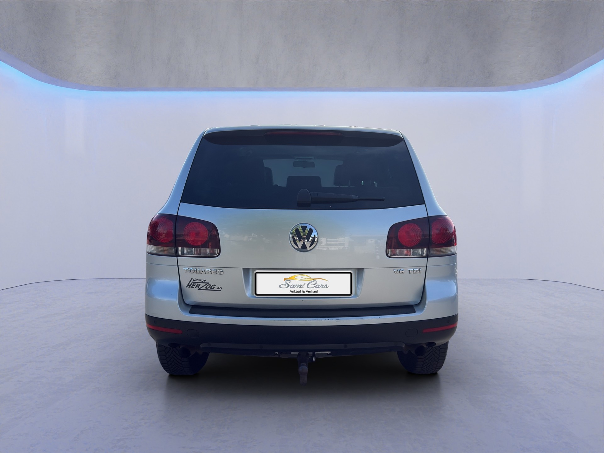 VW Touareg 3.0 TDI Tiptronic-image-4