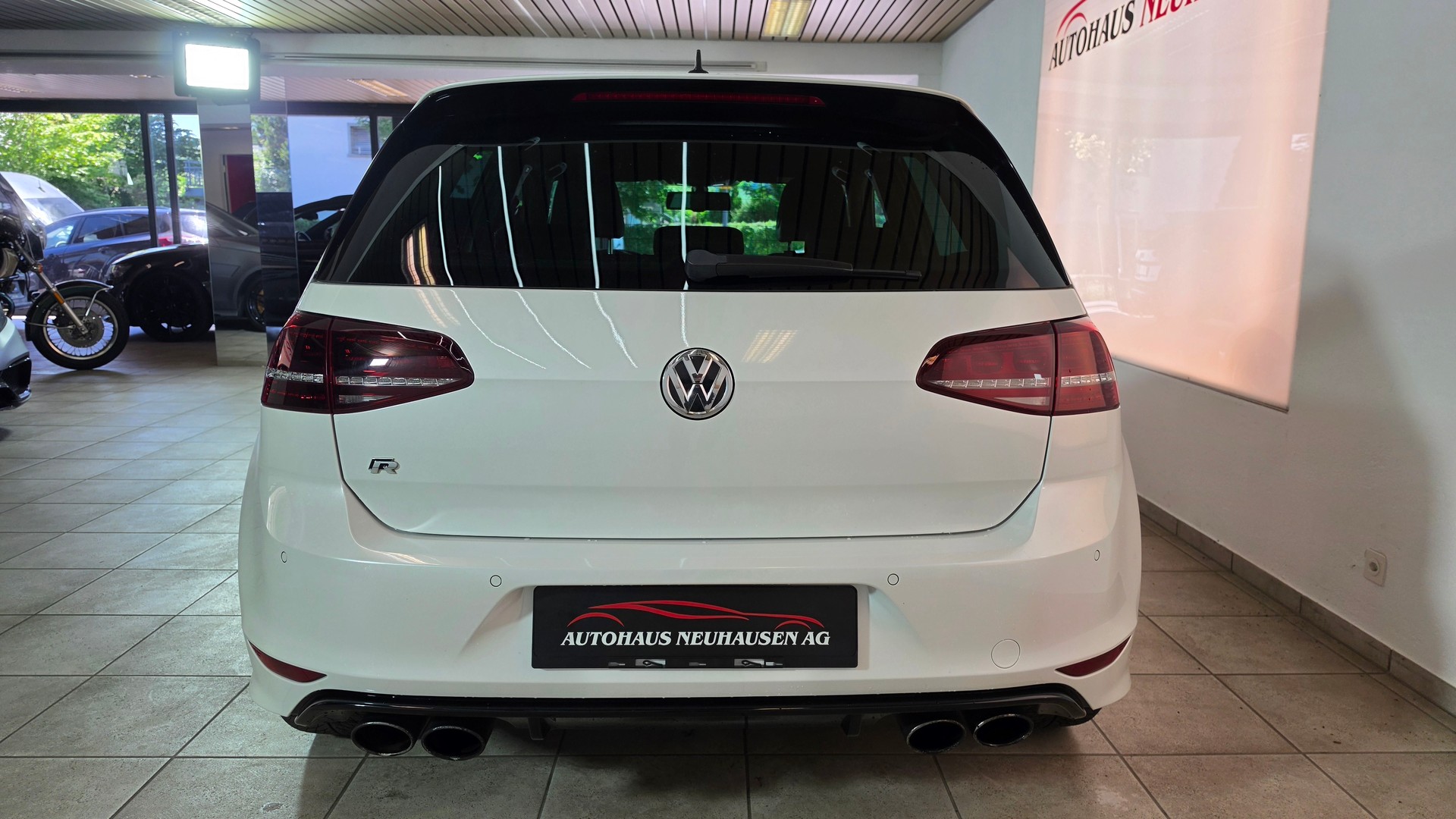 VW Golf 2.0 TSI R 4Motion DSG, Top Zustand, Schweizer Fahrzeug, Frisch ab MFK und Frisch ab Service, 8-FACH BEREIFT-image-10
