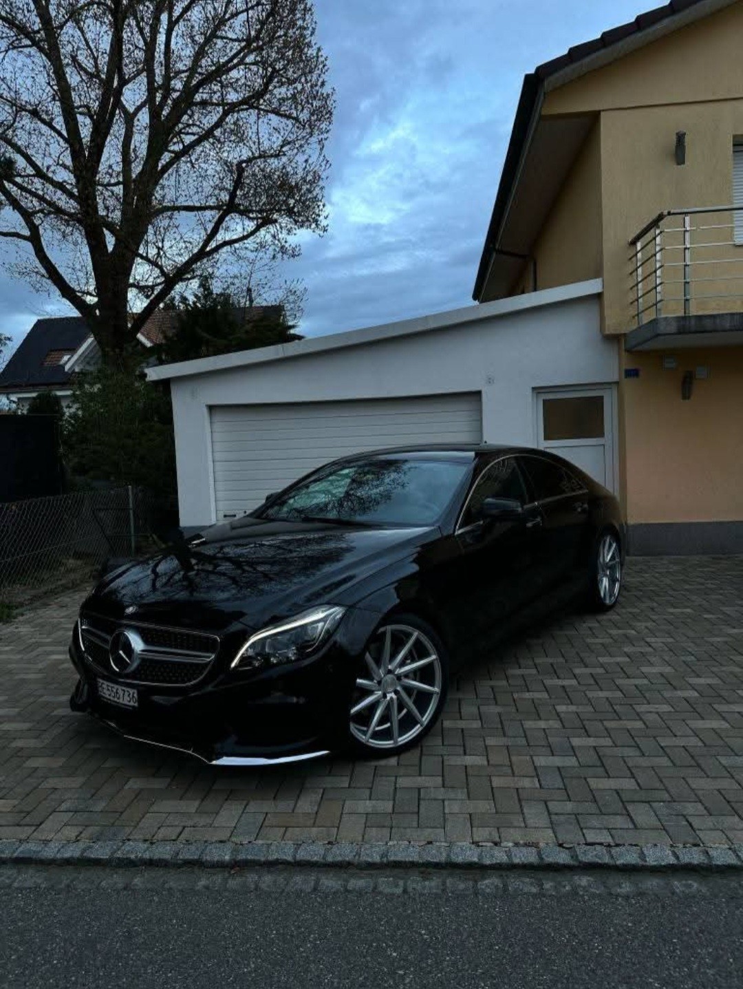 MERCEDES-BENZ CLS 400 V6 4matic-image-3