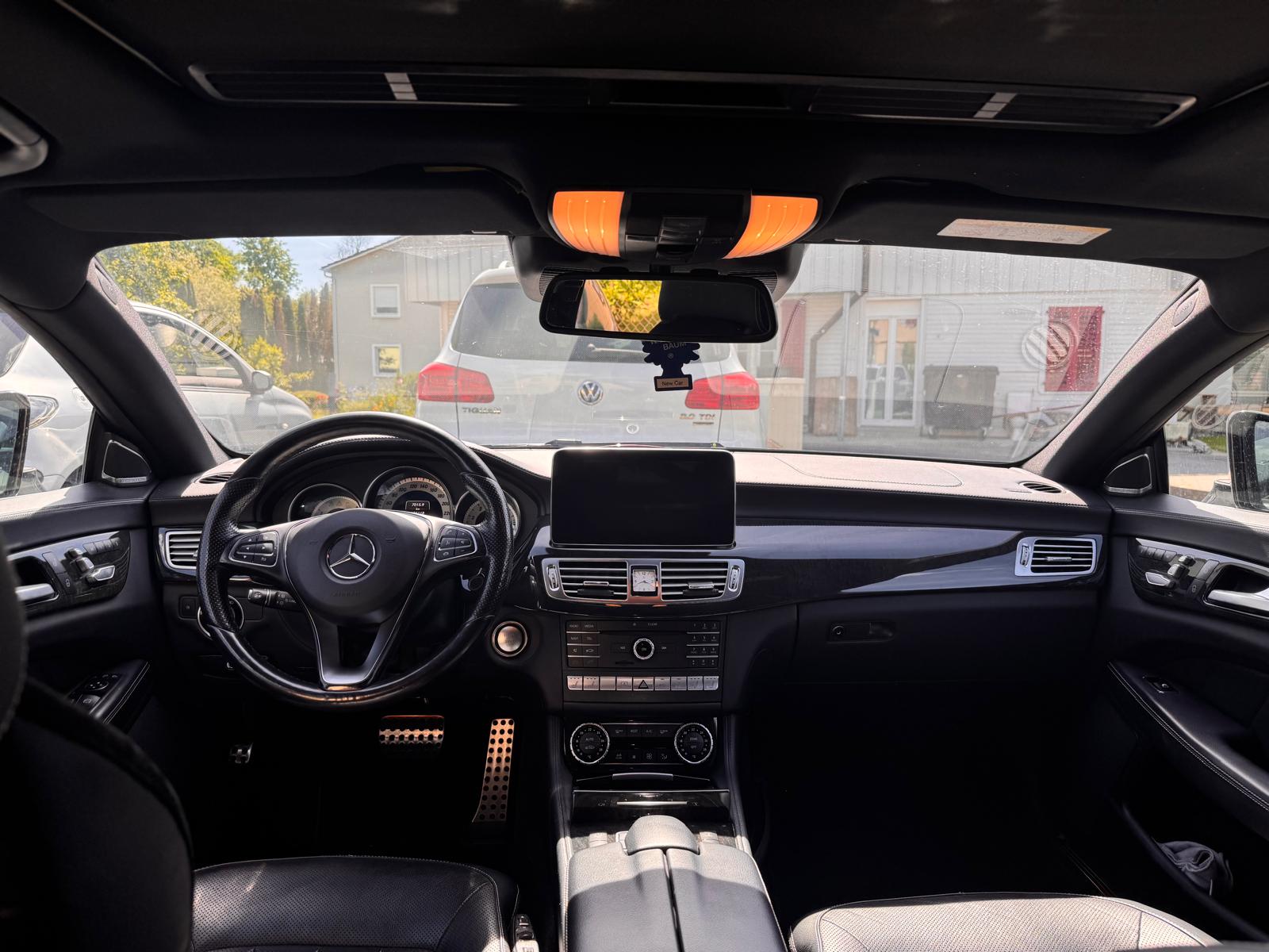MERCEDES-BENZ CLS 400 V6 4matic-image-4