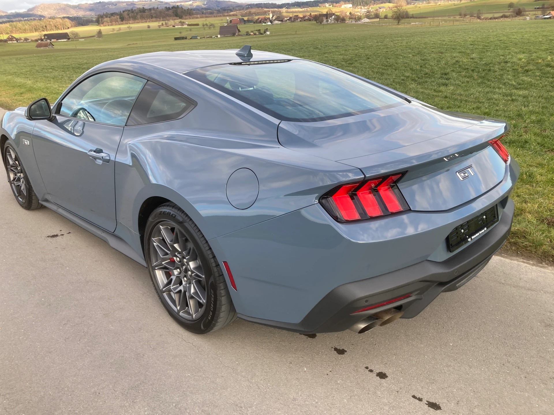 FORD Mustang Fastback 5.0 V8 GT Automat-image-3