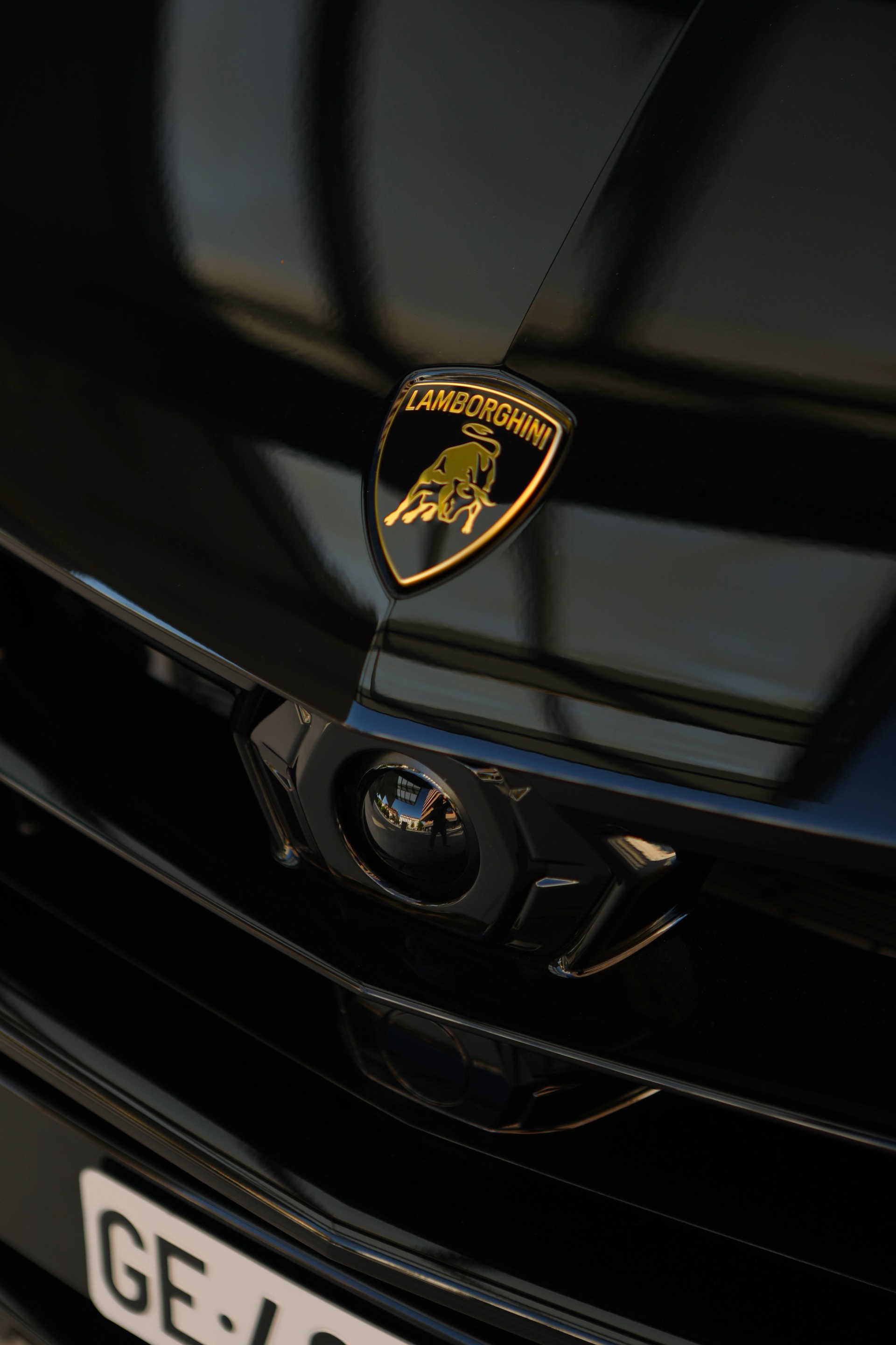 LAMBORGHINI Urus SE-image-5