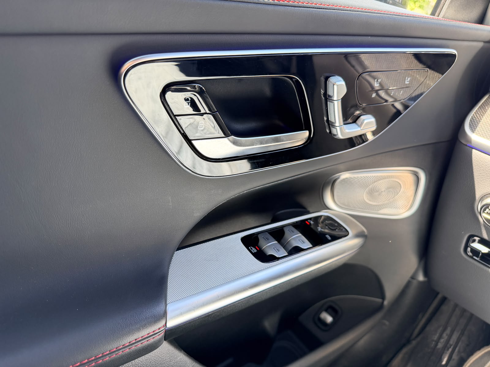MERCEDES-BENZ GLC 43 AMG Executive Edition 4Matic 9G-Tronic-image-13