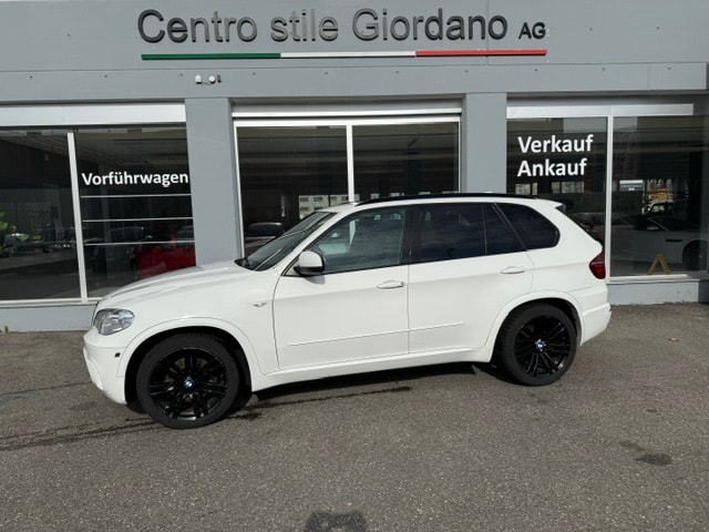 BMW X5 xDrive 40d Steptronic-showroom-element-1