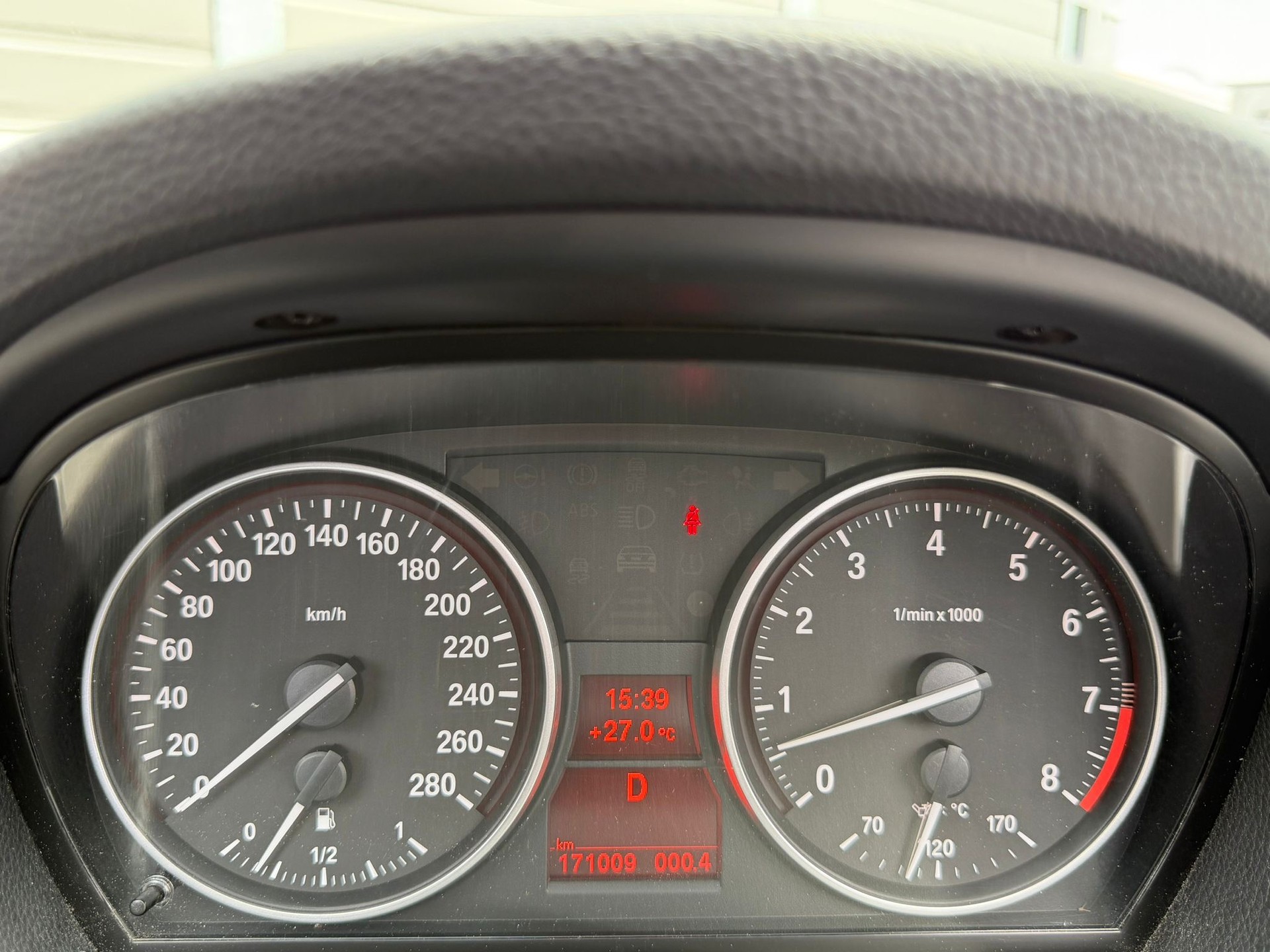 BMW 325i Cabriolet Steptronic-image-15