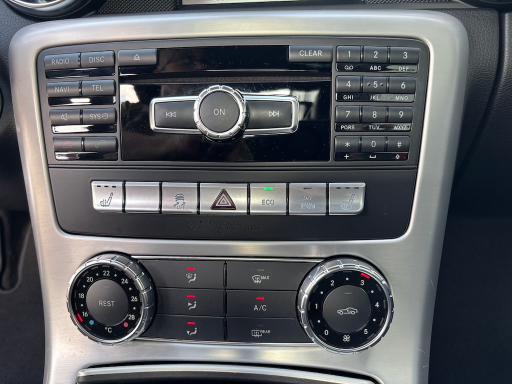 MERCEDES-BENZ SLK 200 BlueEfficiency Roadster 7G-Tronic-image-16