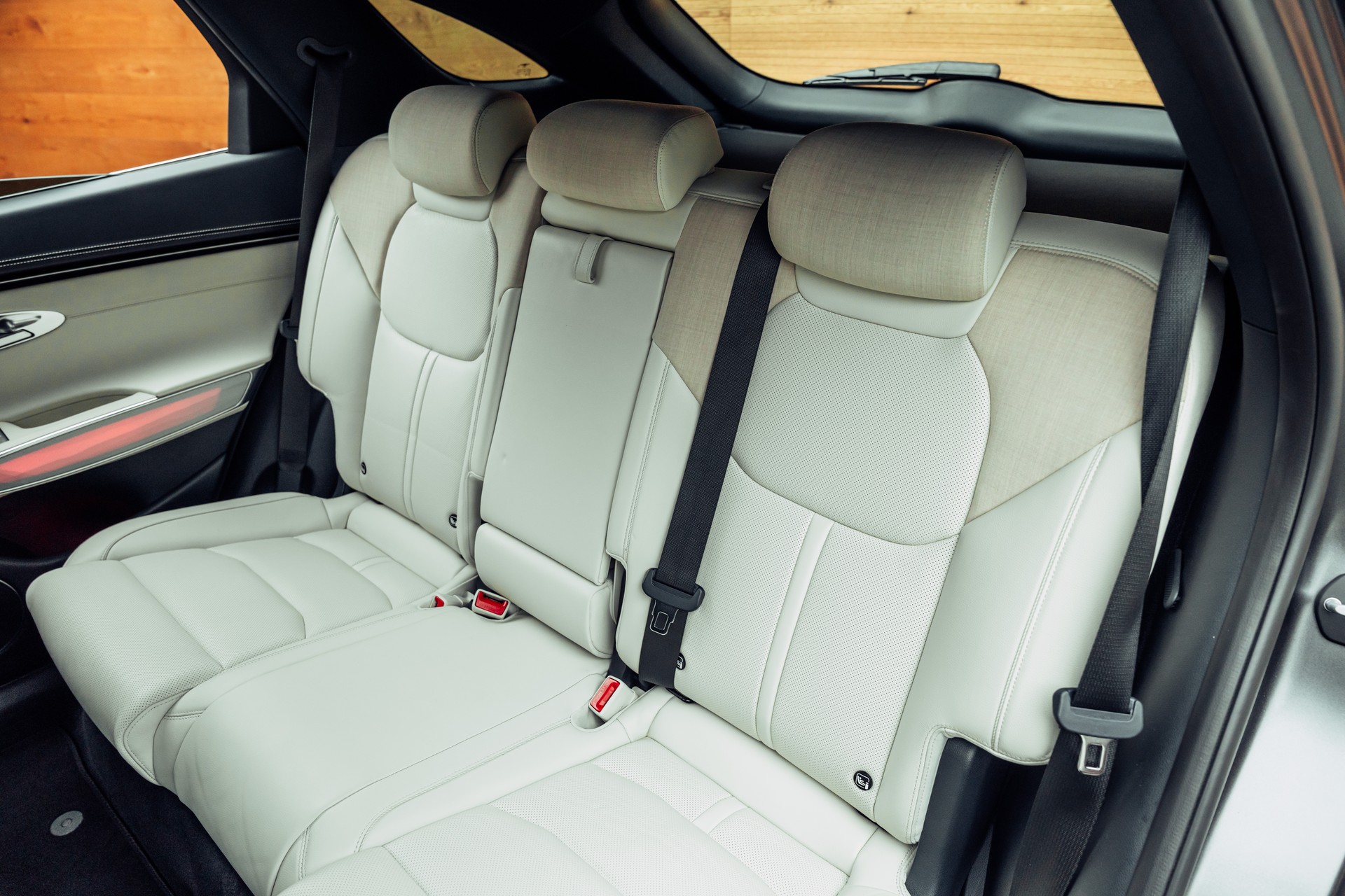 GENESIS GV70 Electrified Sport kWh 77,4 AWD-image-9