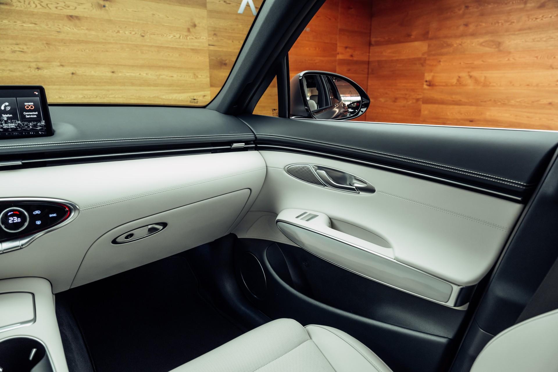 GENESIS GV70 Electrified Sport kWh 77,4 AWD-image-12
