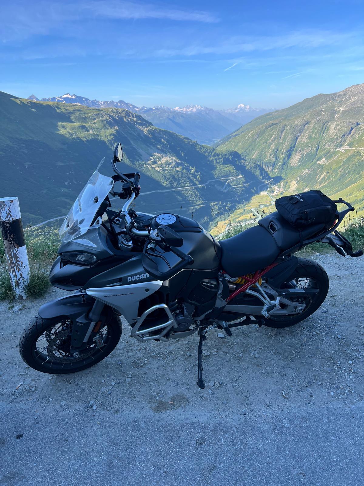 DUCATI Multistrada V4 S Travel & Radar Speichen Felgen-image-4