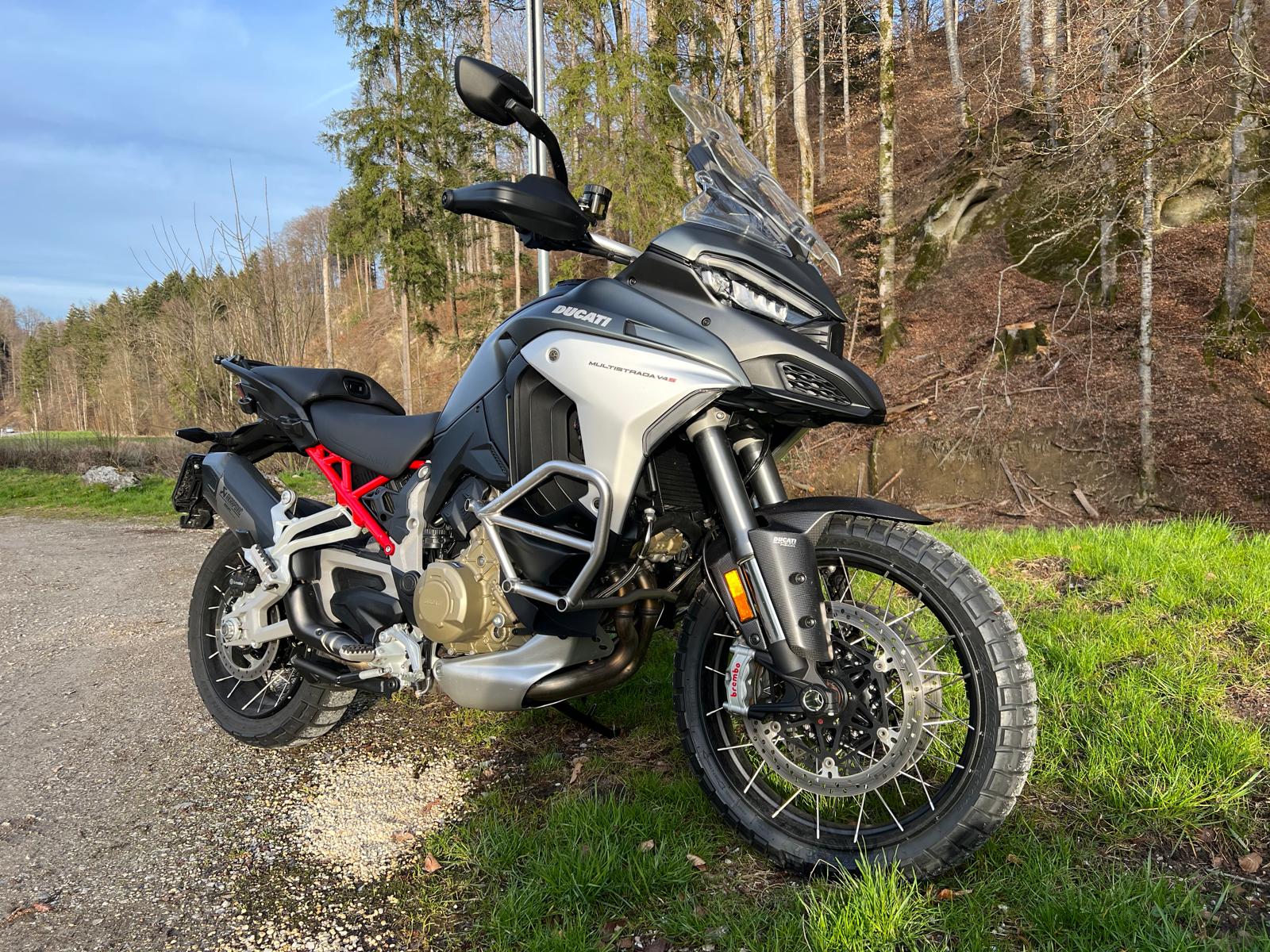 DUCATI Multistrada V4 S Travel & Radar Speichen Felgen-image-8