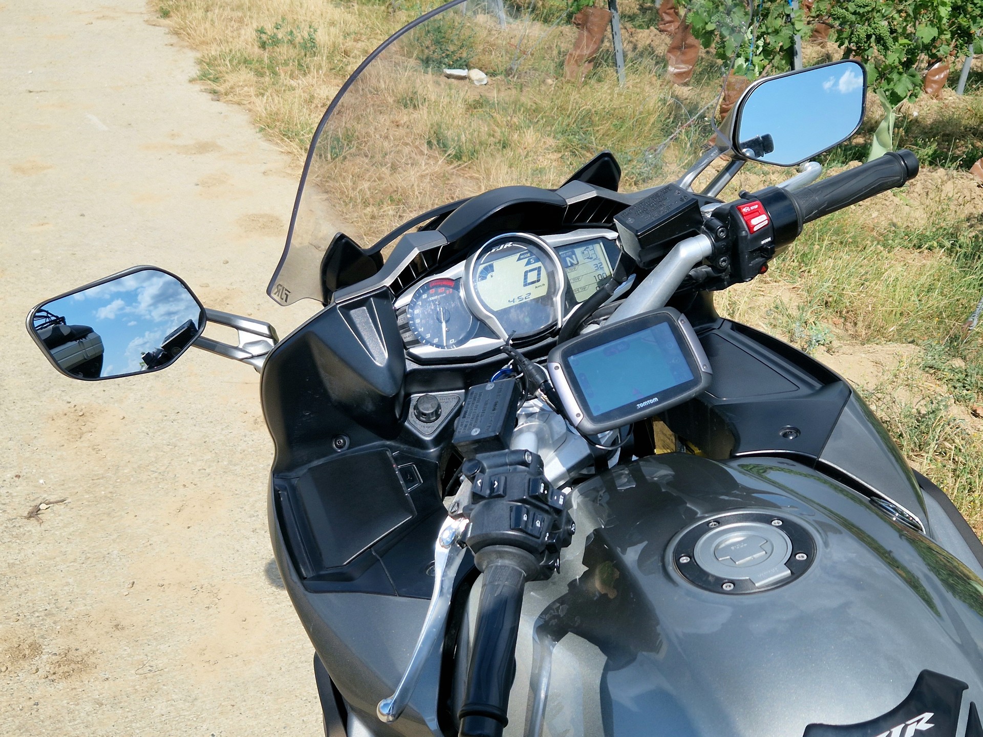 YAMAHA FJR 1300 ABS-image-5