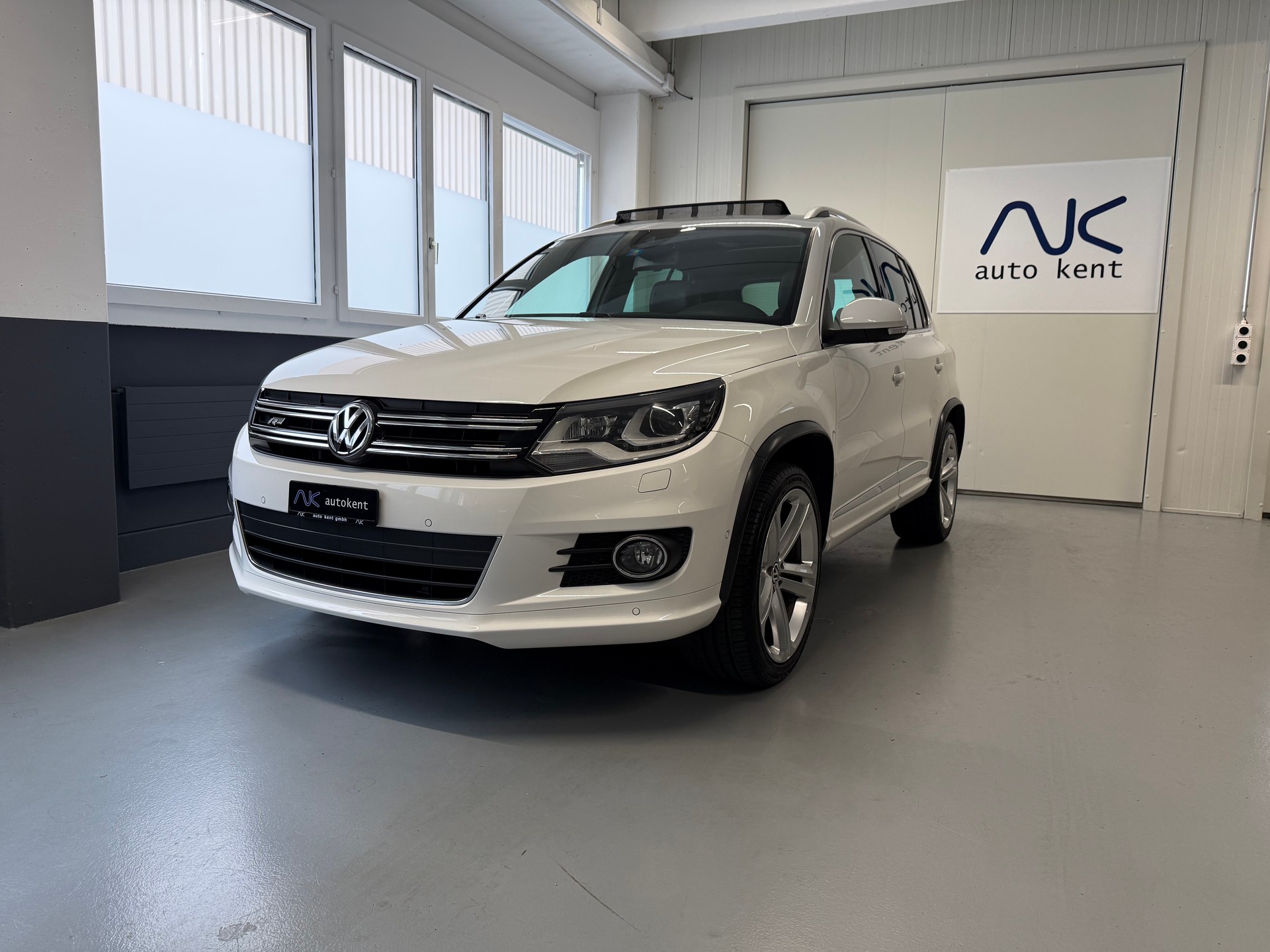 VW Tiguan 2.0 TDI BlueMotion R Line Track&Style 4Motion DSG