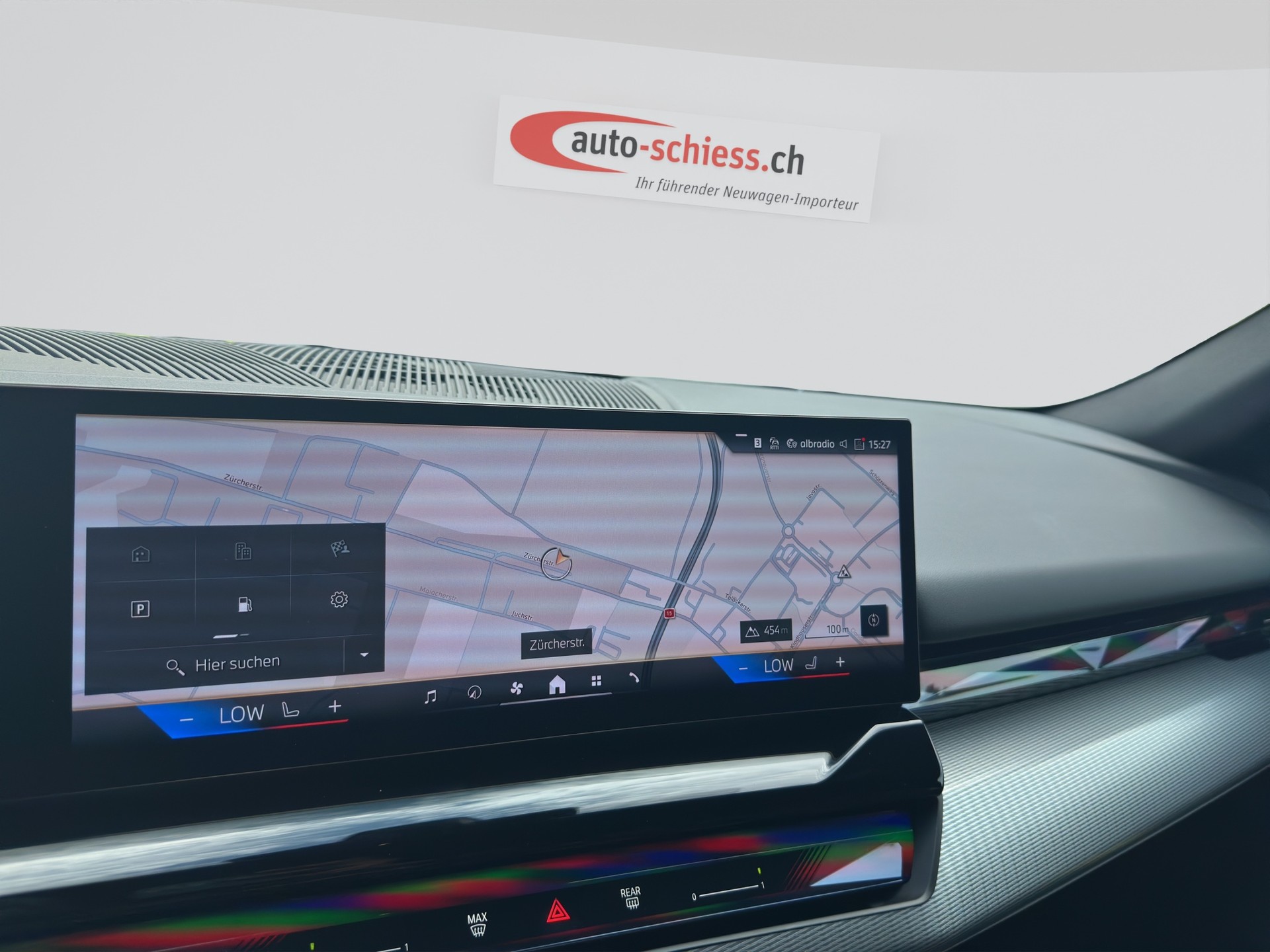 BMW 520d M Sport Pro 48V Touring Steptronic sDrive-image-13