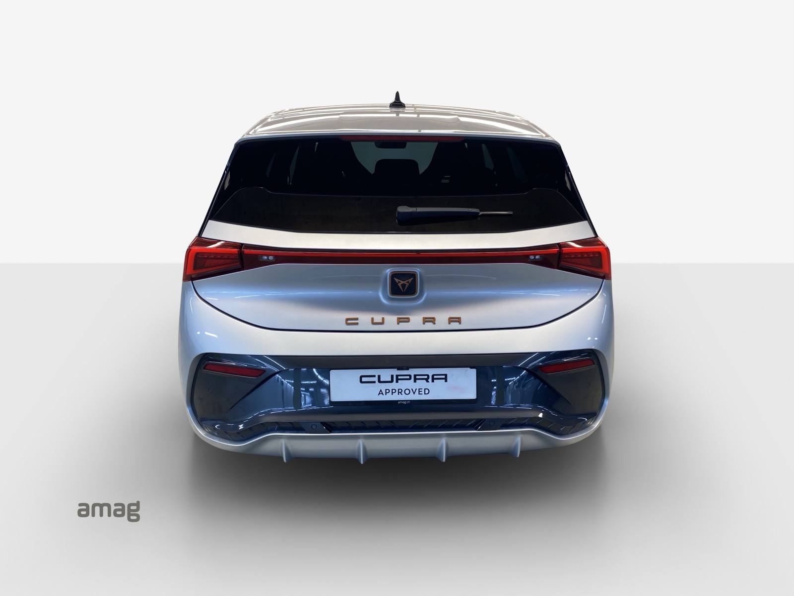 CUPRA Born 58 kWh-showroom-element-3
