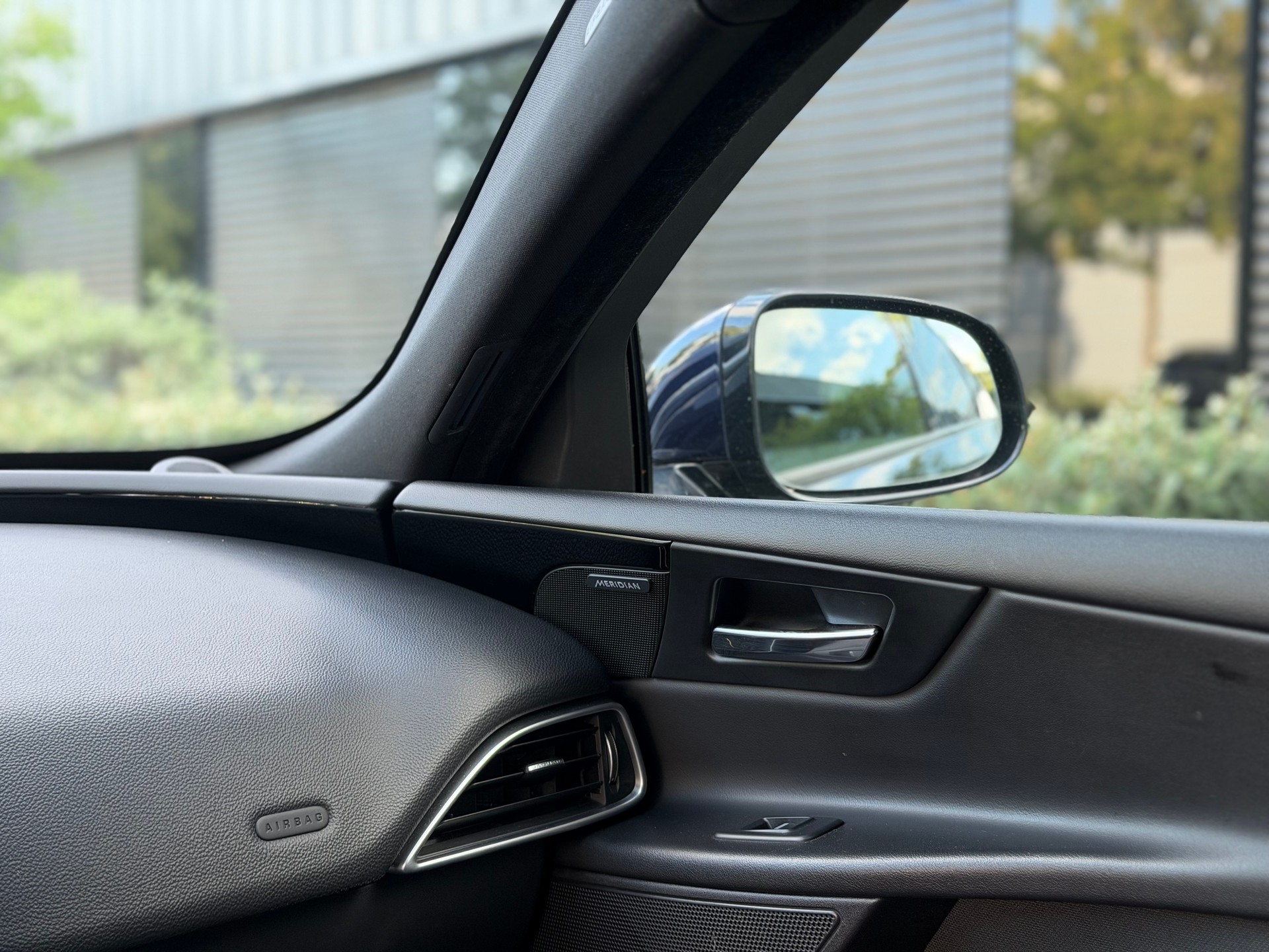 JAGUAR XE 20d Pure Automat-image-7
