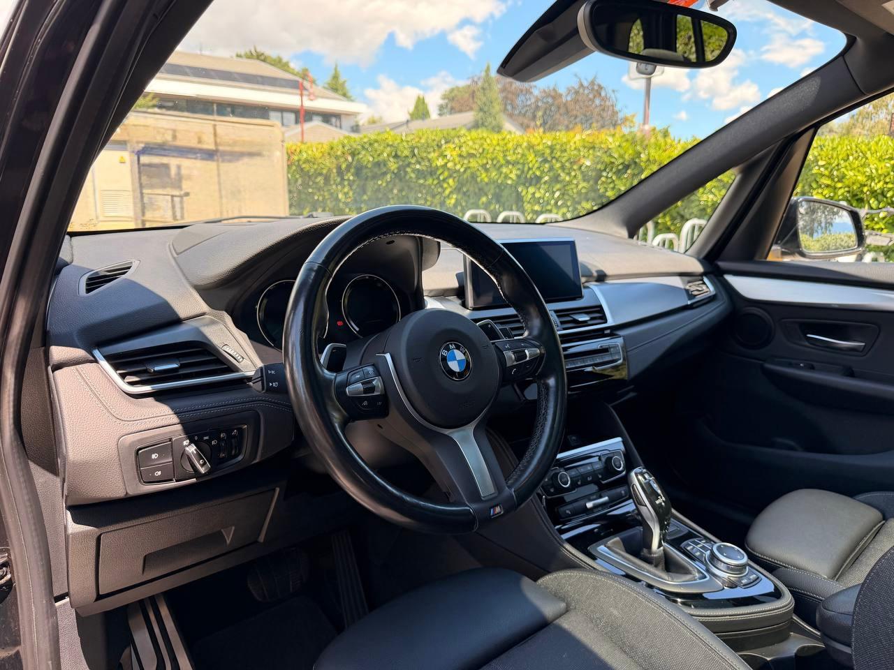BMW 220d xDrive Gran Tourer Steptronic M Sport-image-10